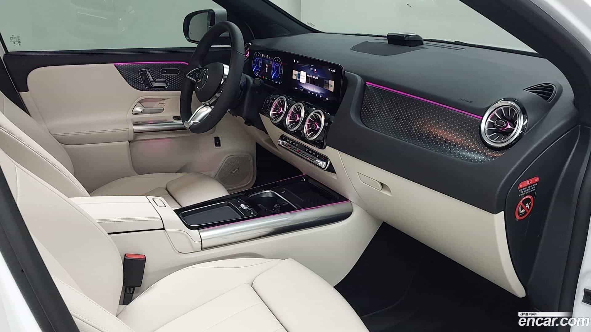 EQA Mercedes-Benz 2025.9-INNER-009