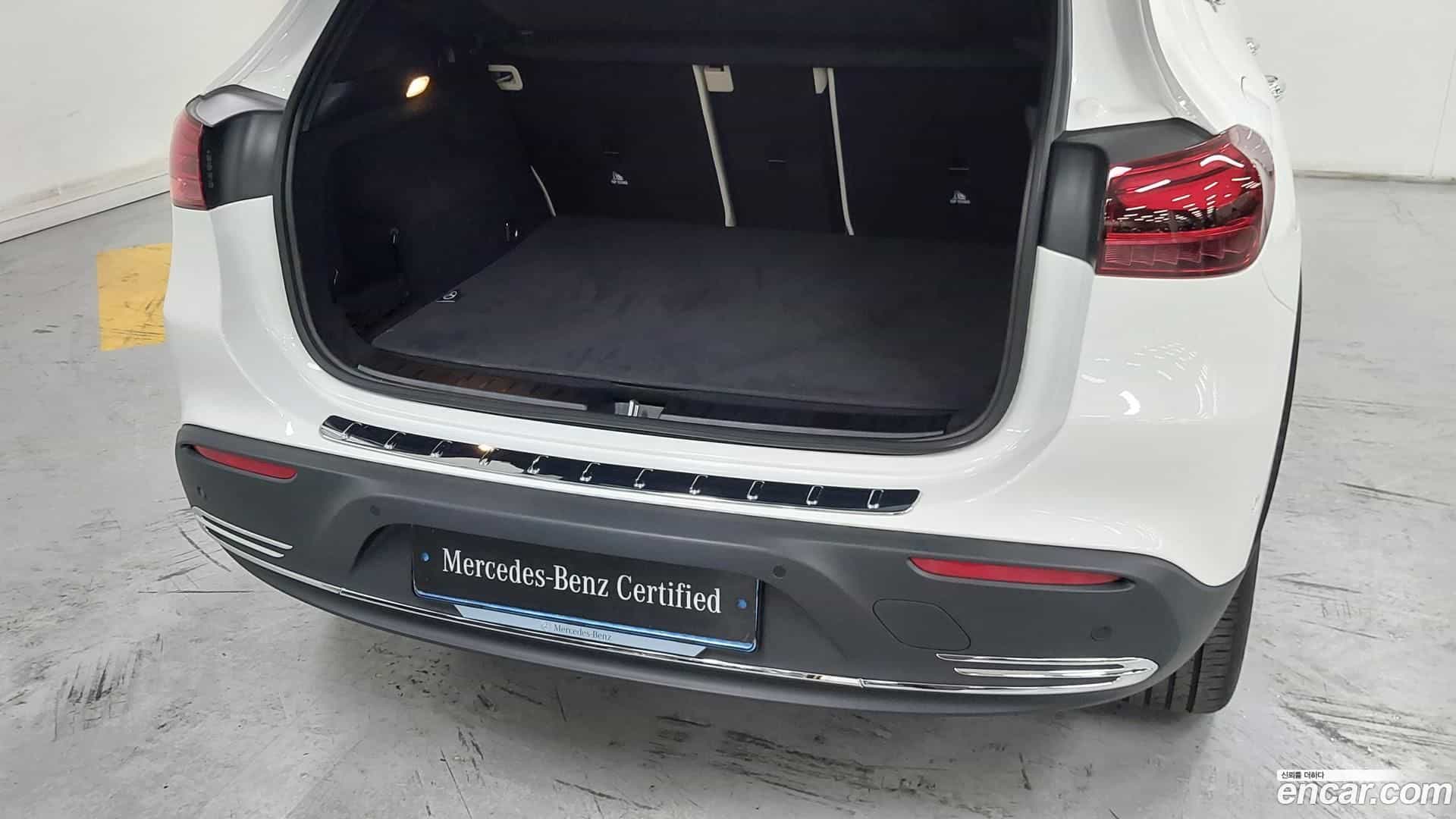 EQA Mercedes-Benz 2025.9-OPTION-015