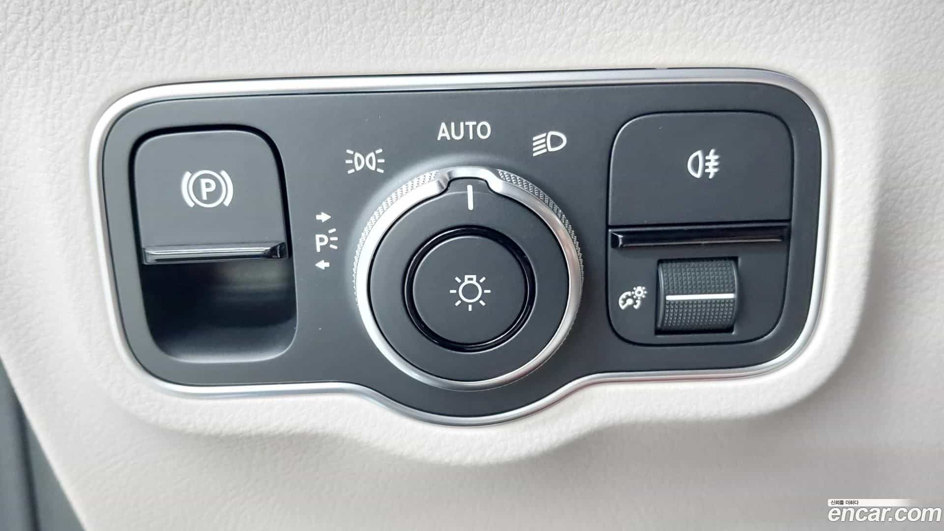 EQA Mercedes-Benz 2025.9-OPTION-024