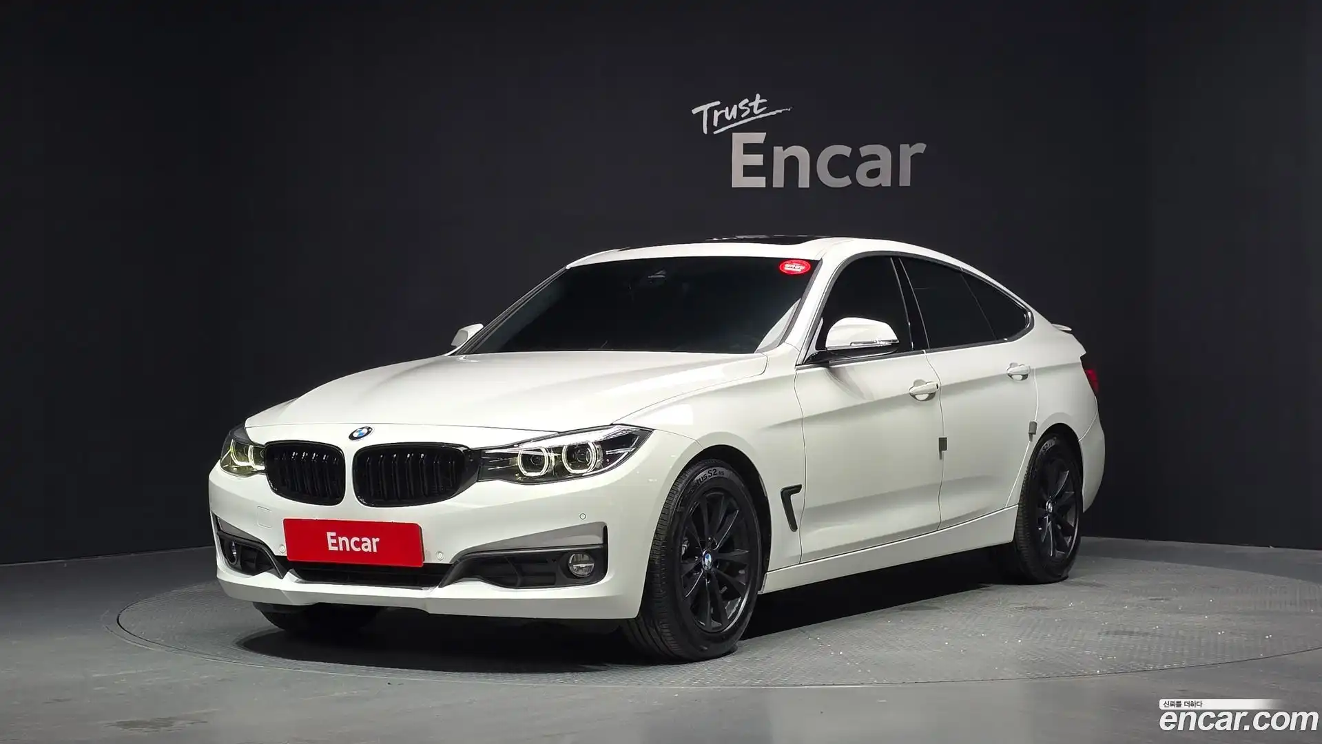 Gran Turismo BMW 2019.10-OUTER-001