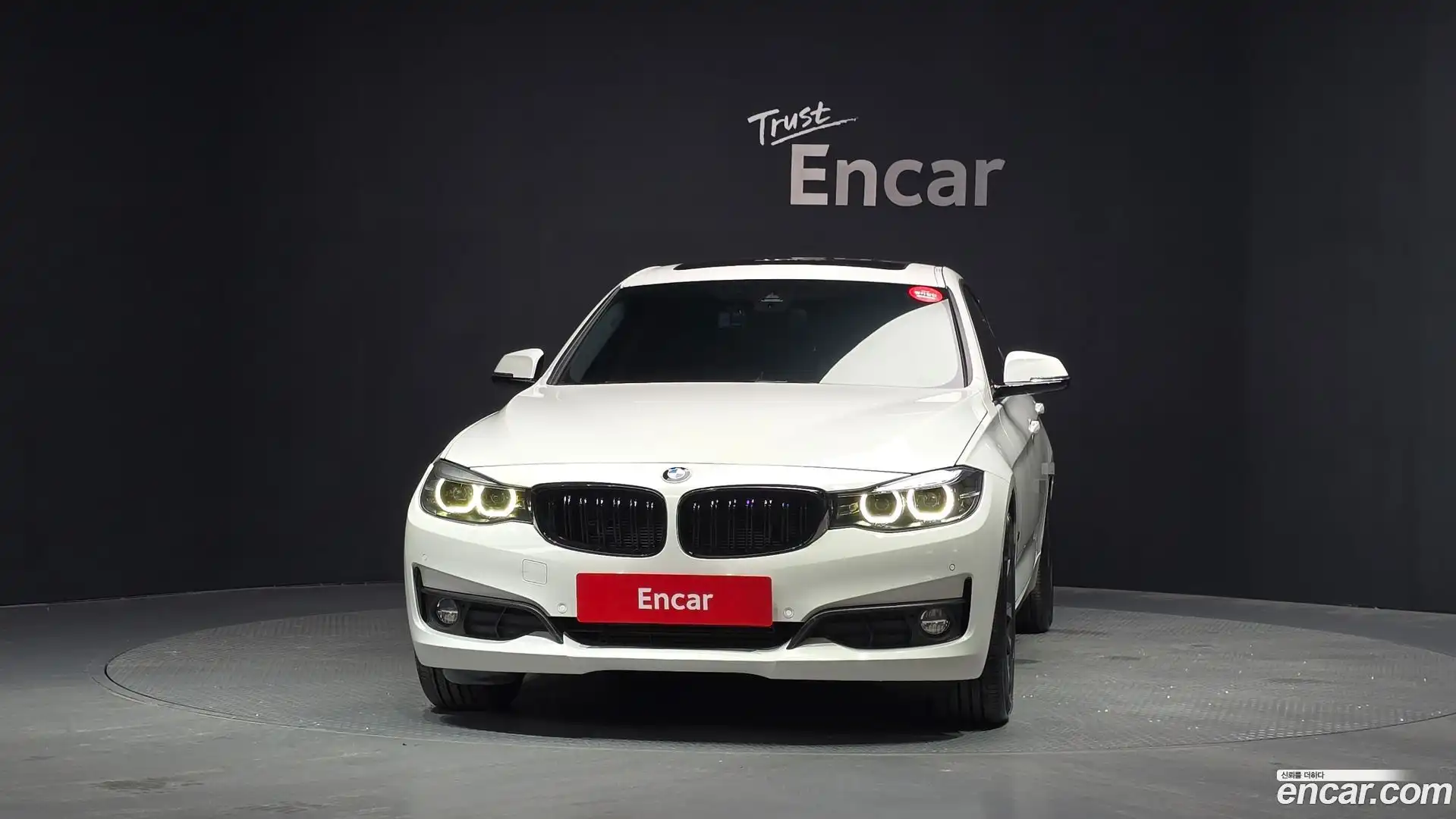 Gran Turismo BMW 2019.10-OUTER-003