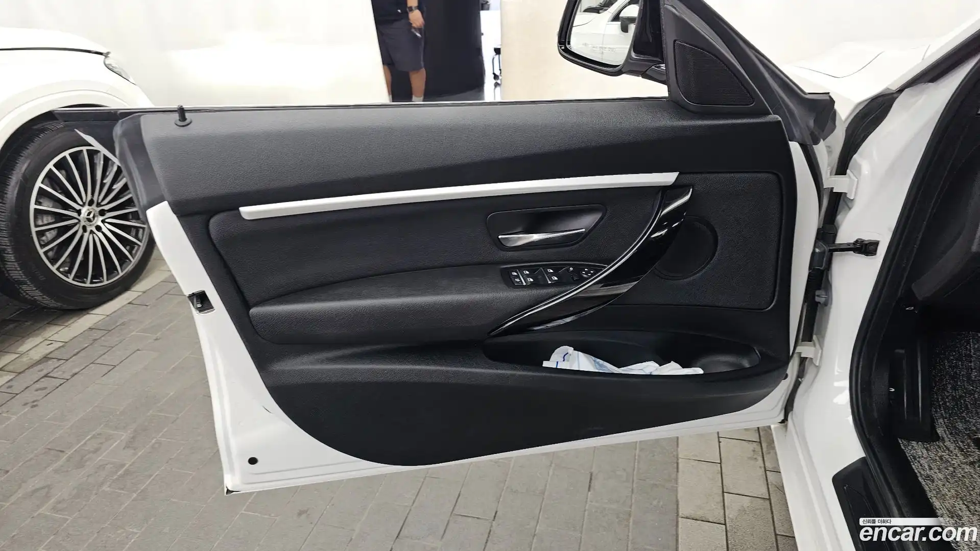 Gran Turismo BMW 2019.10-INNER-034