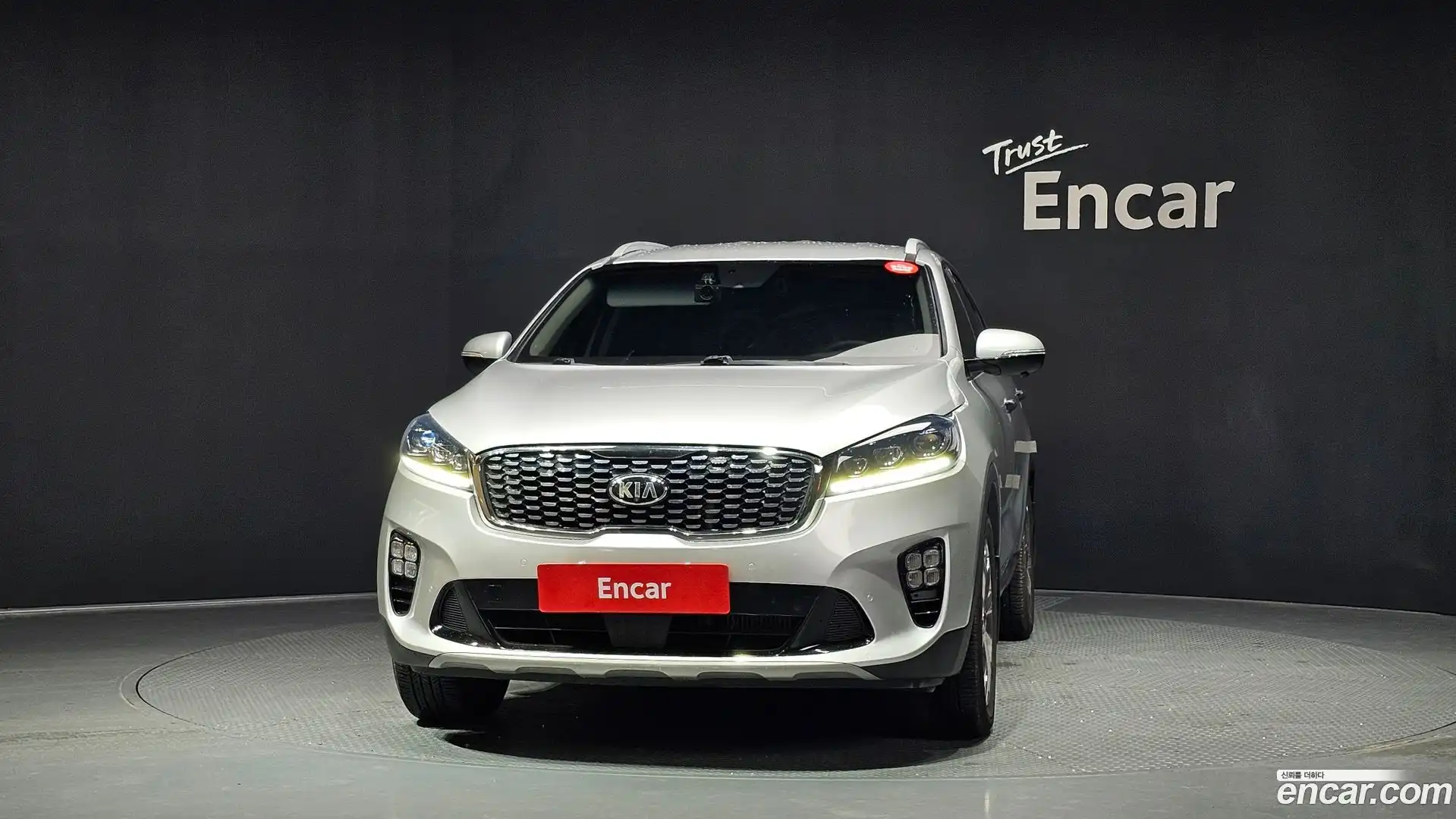 Sorento Kia 2019.3-OUTER-003