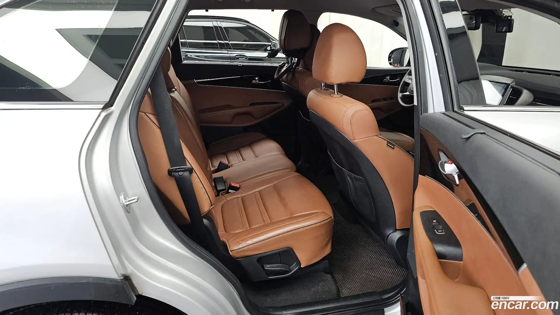 Sorento Kia 2019.3-OPTION-016