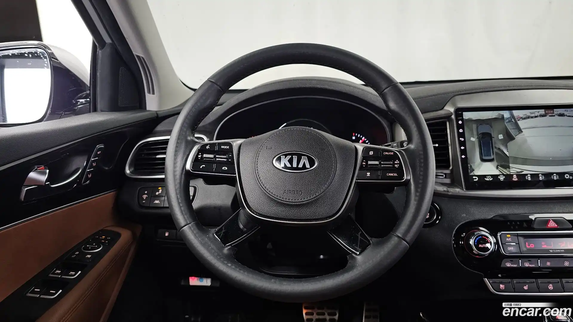 Sorento Kia 2019.3-OPTION-017