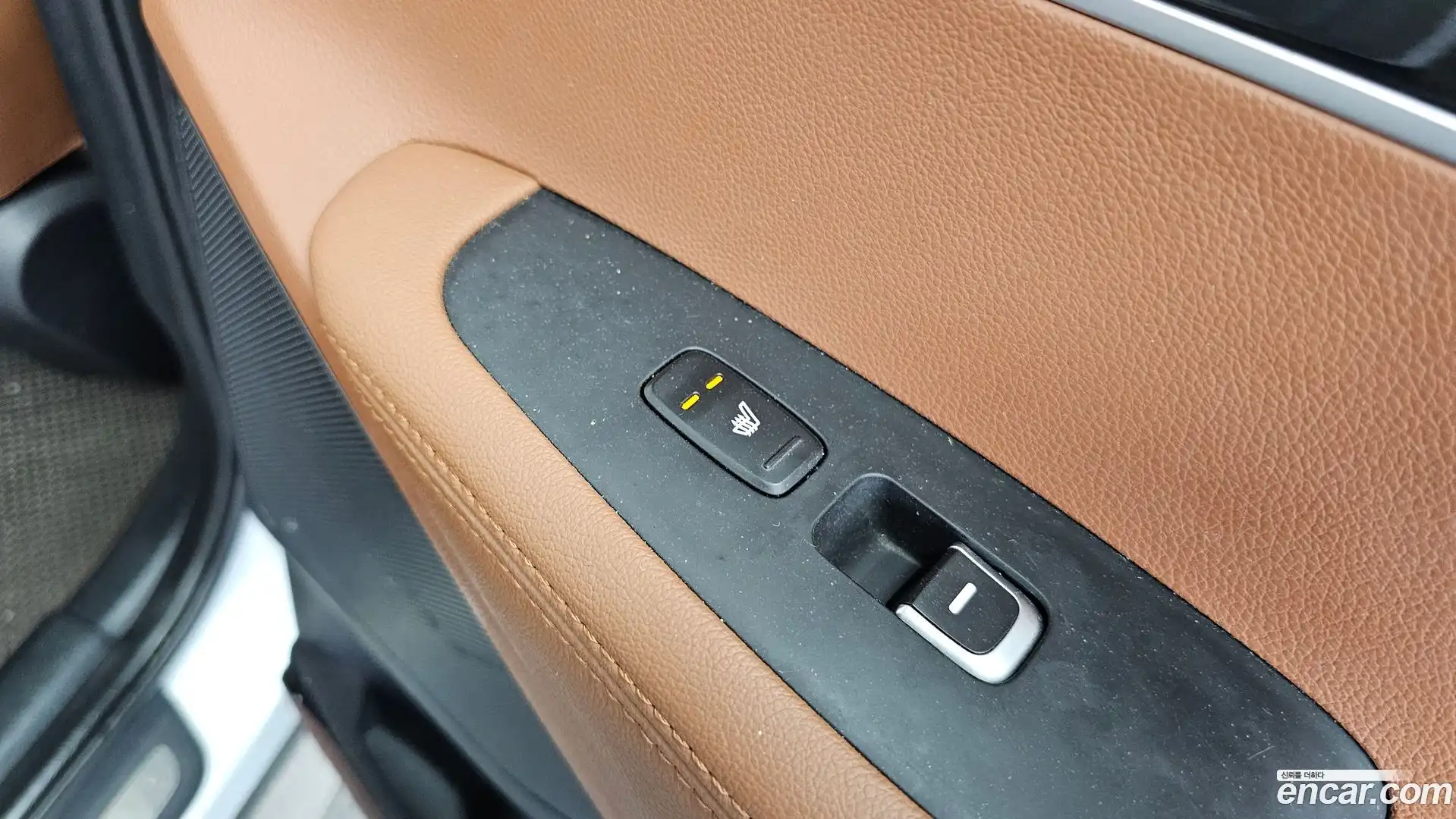 Sorento Kia 2019.3-OPTION-023