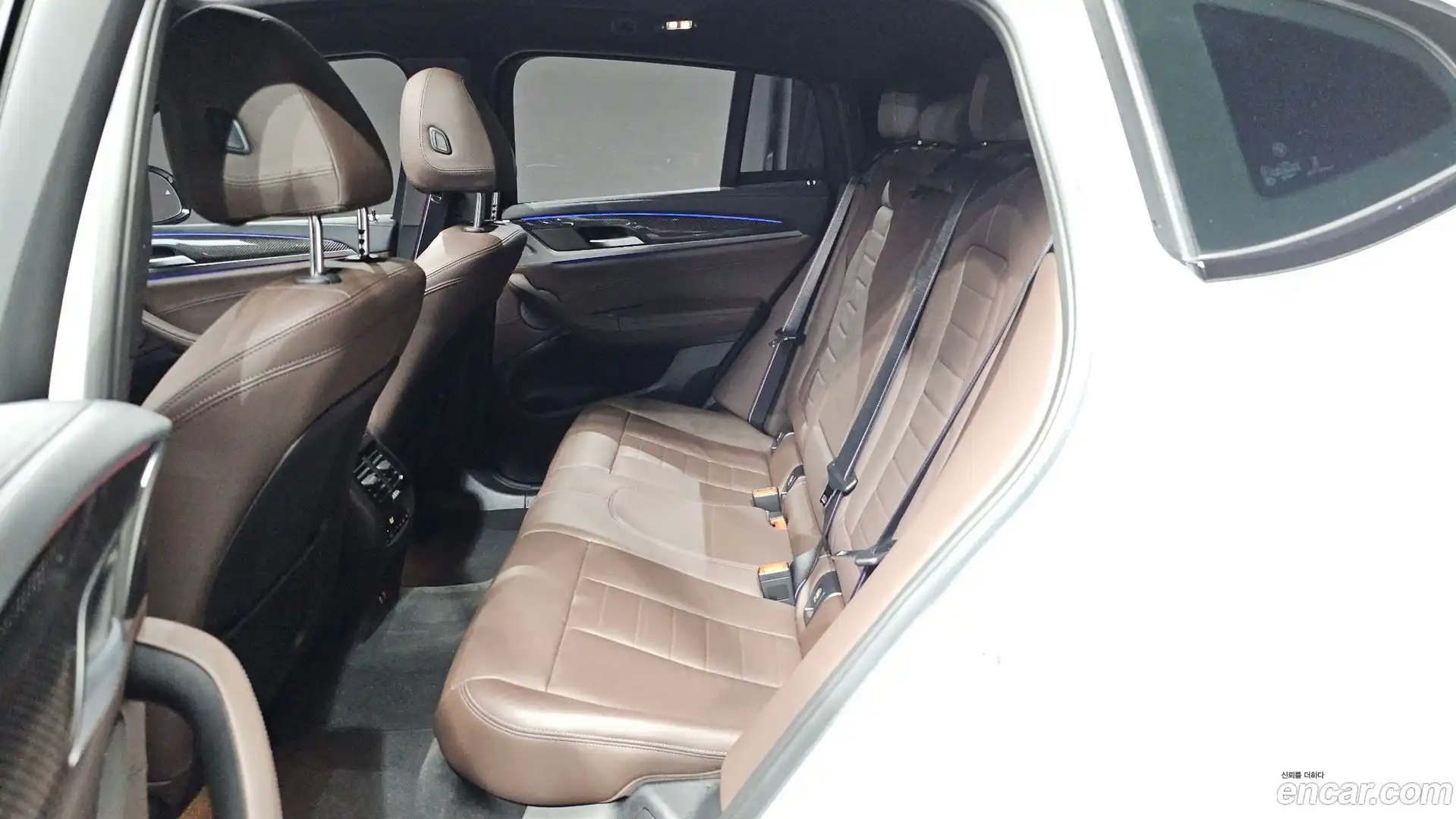 X4 BMW 2023.10-INNER-036