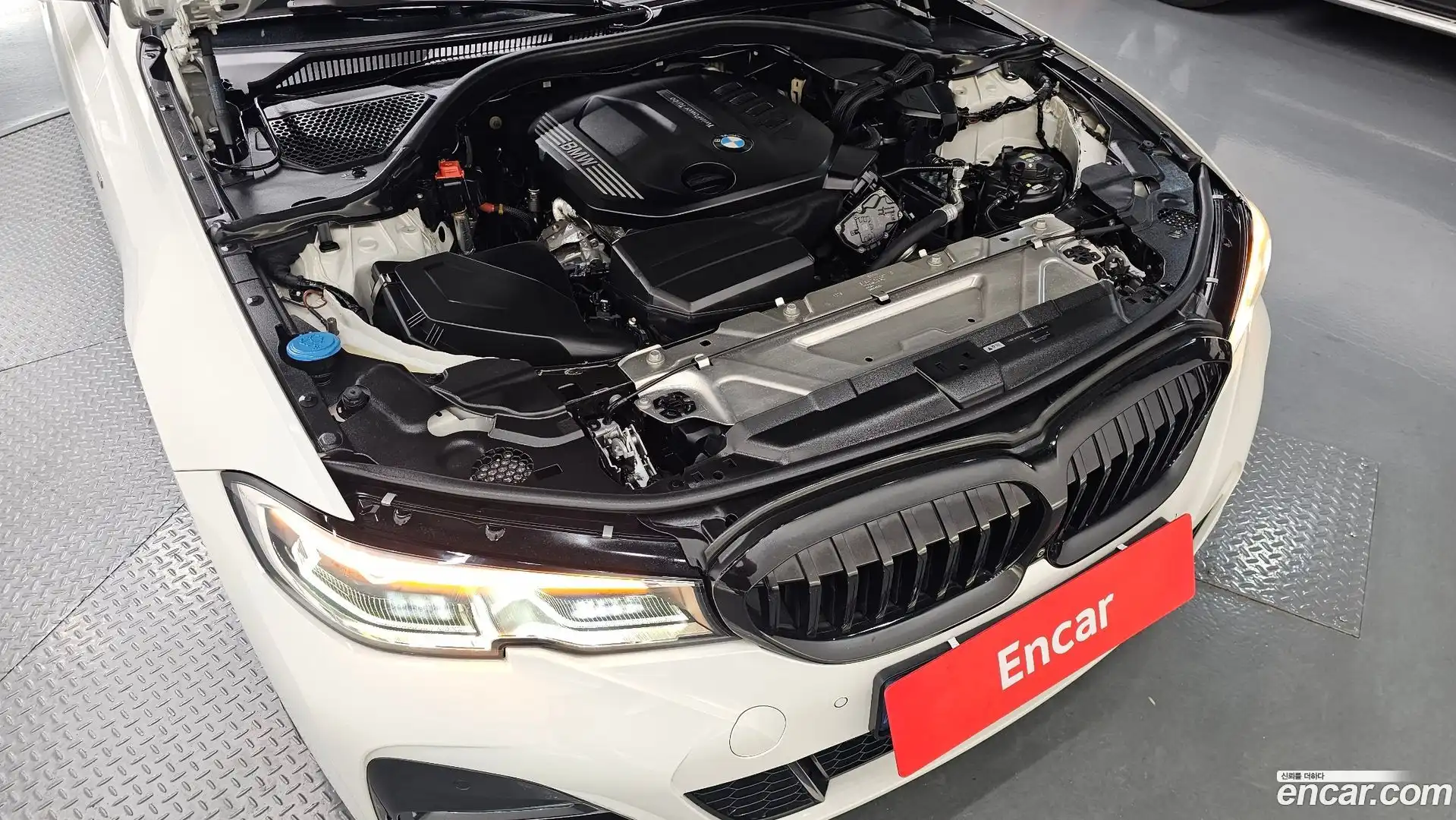 3-Series BMW 2019.6-OUTER-006