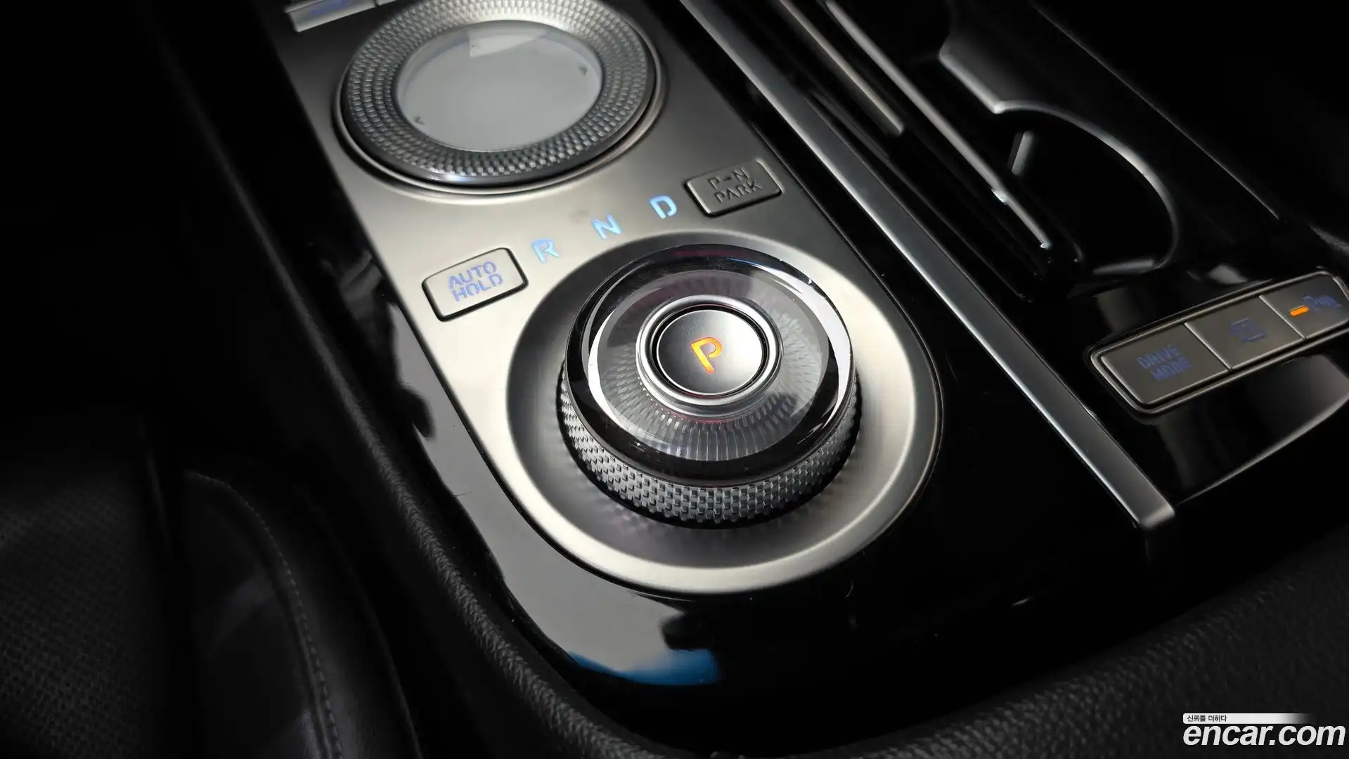 G80 Genesis 2022.0-INNER-009