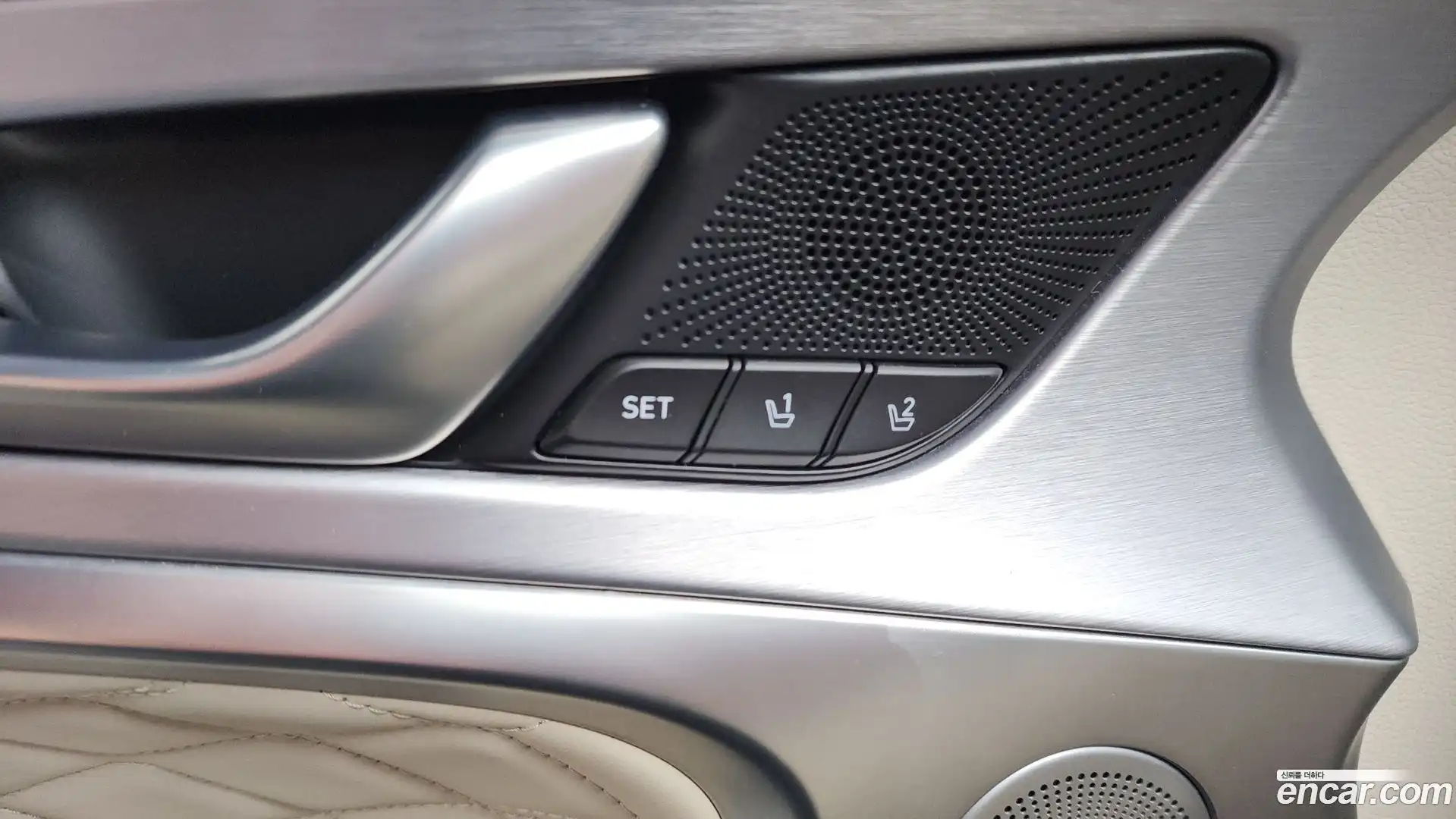 G70 Genesis 2019.3-OPTION-046