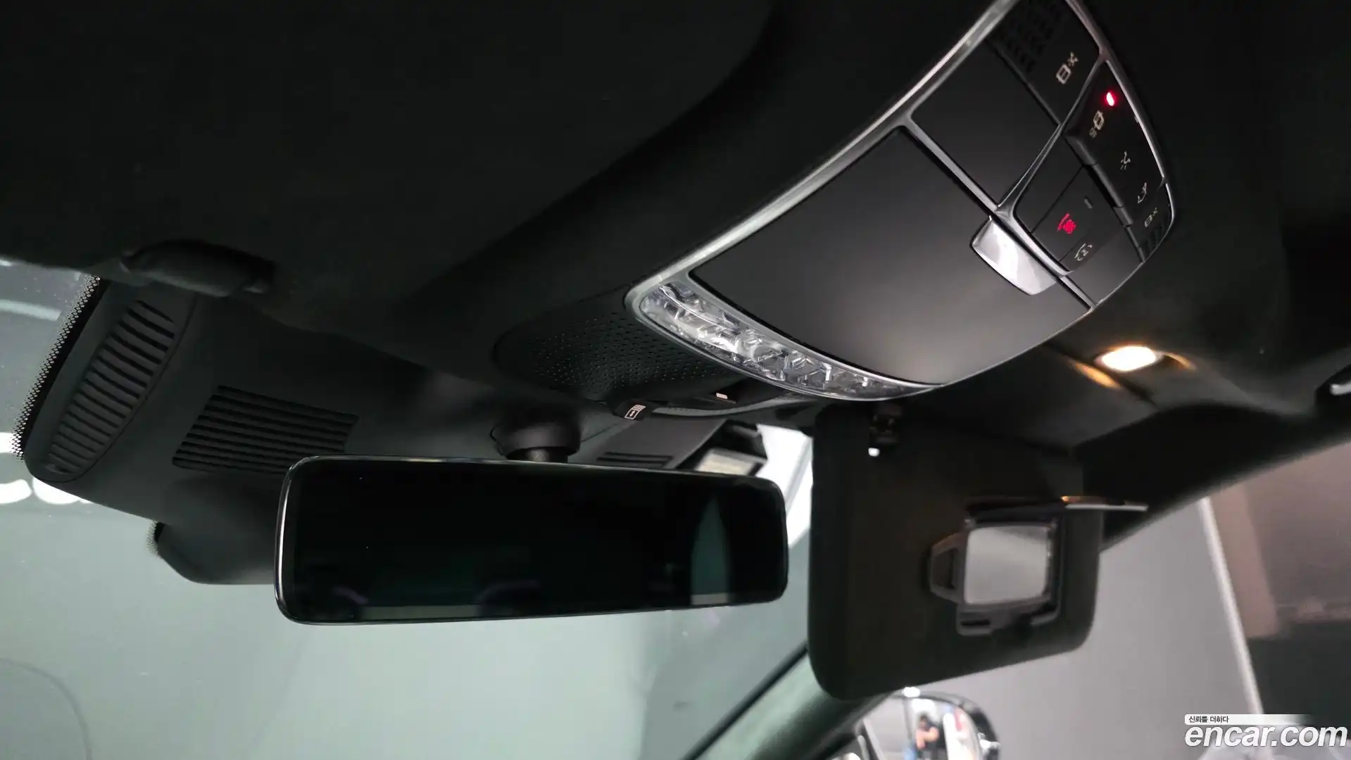 S-Class Mercedes-Benz 2019.8-OPTION-040
