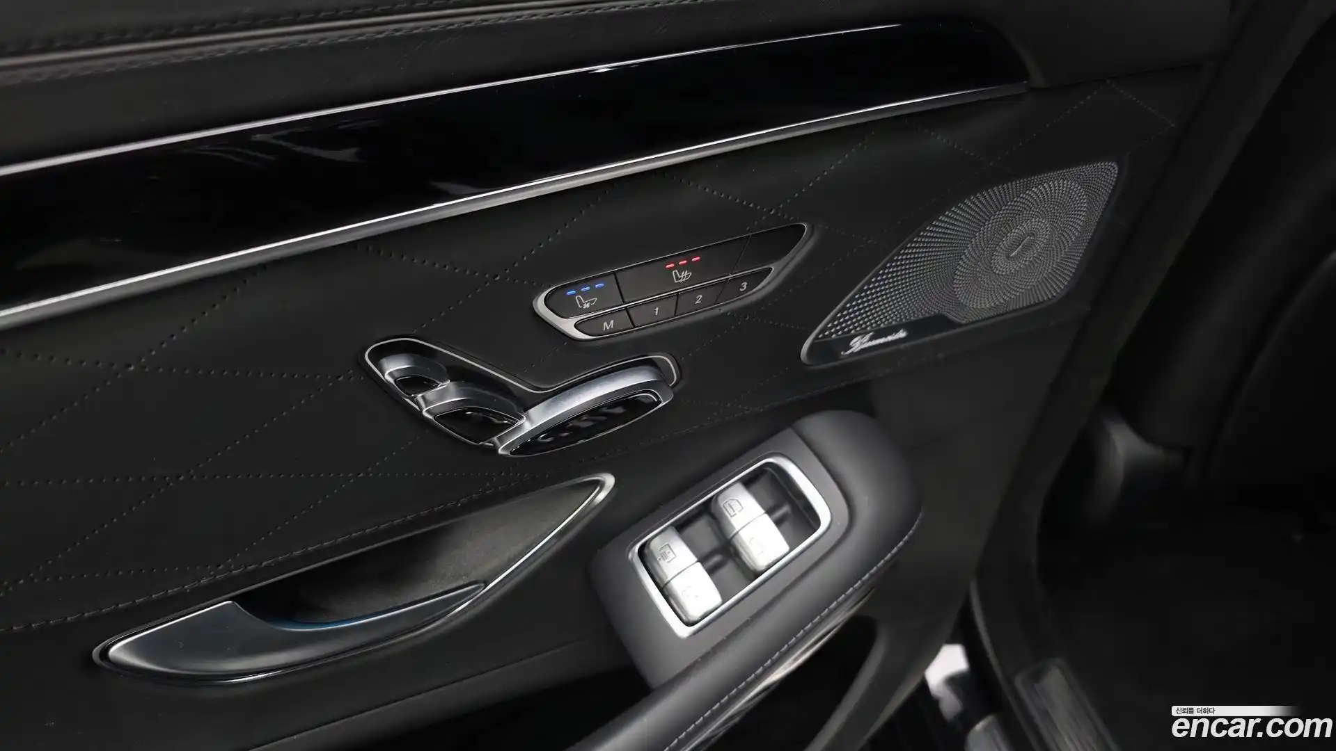 S-Class Mercedes-Benz 2019.8-OPTION-043