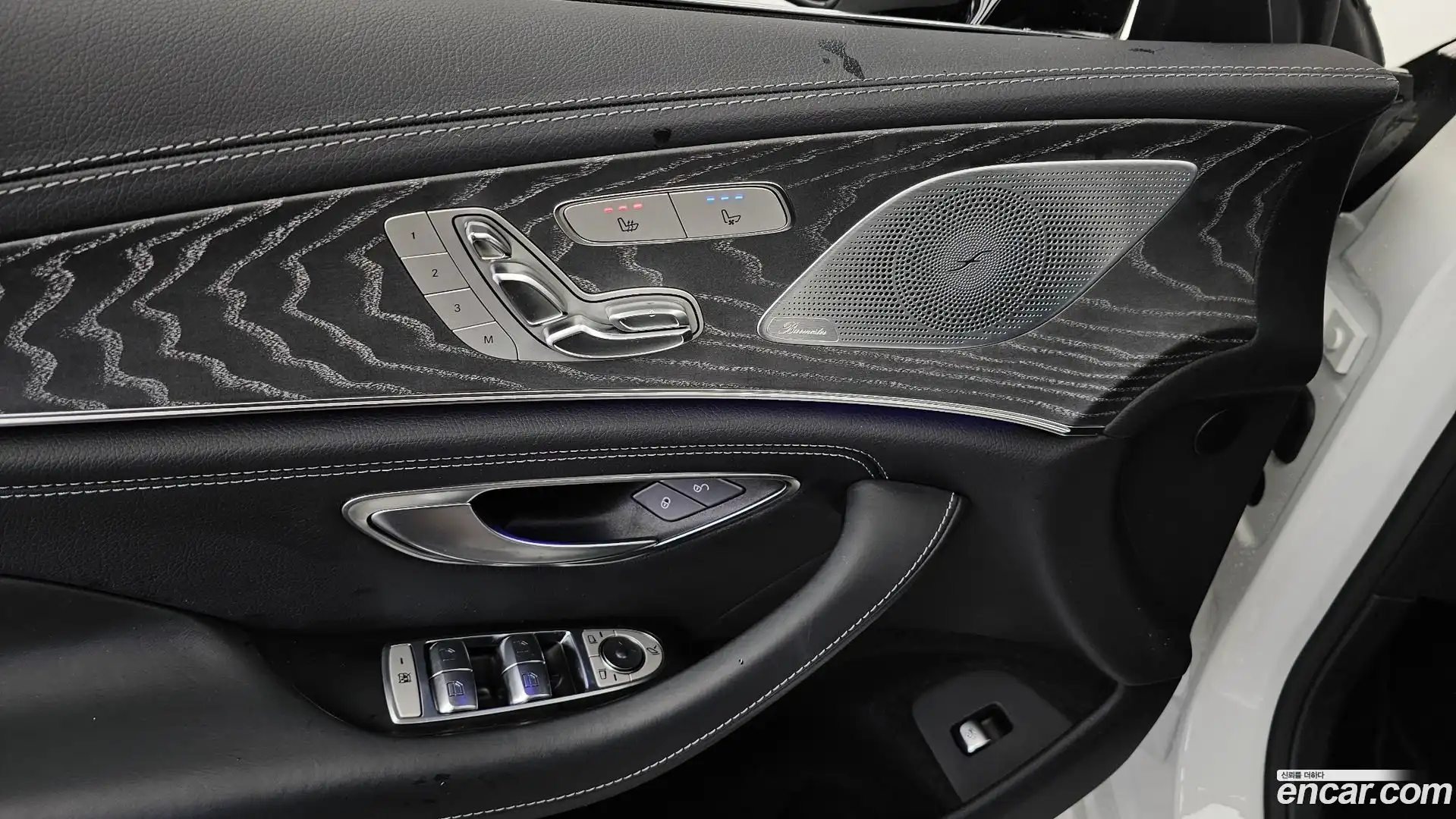CLS-Class Mercedes-Benz 2021.10-OPTION-023