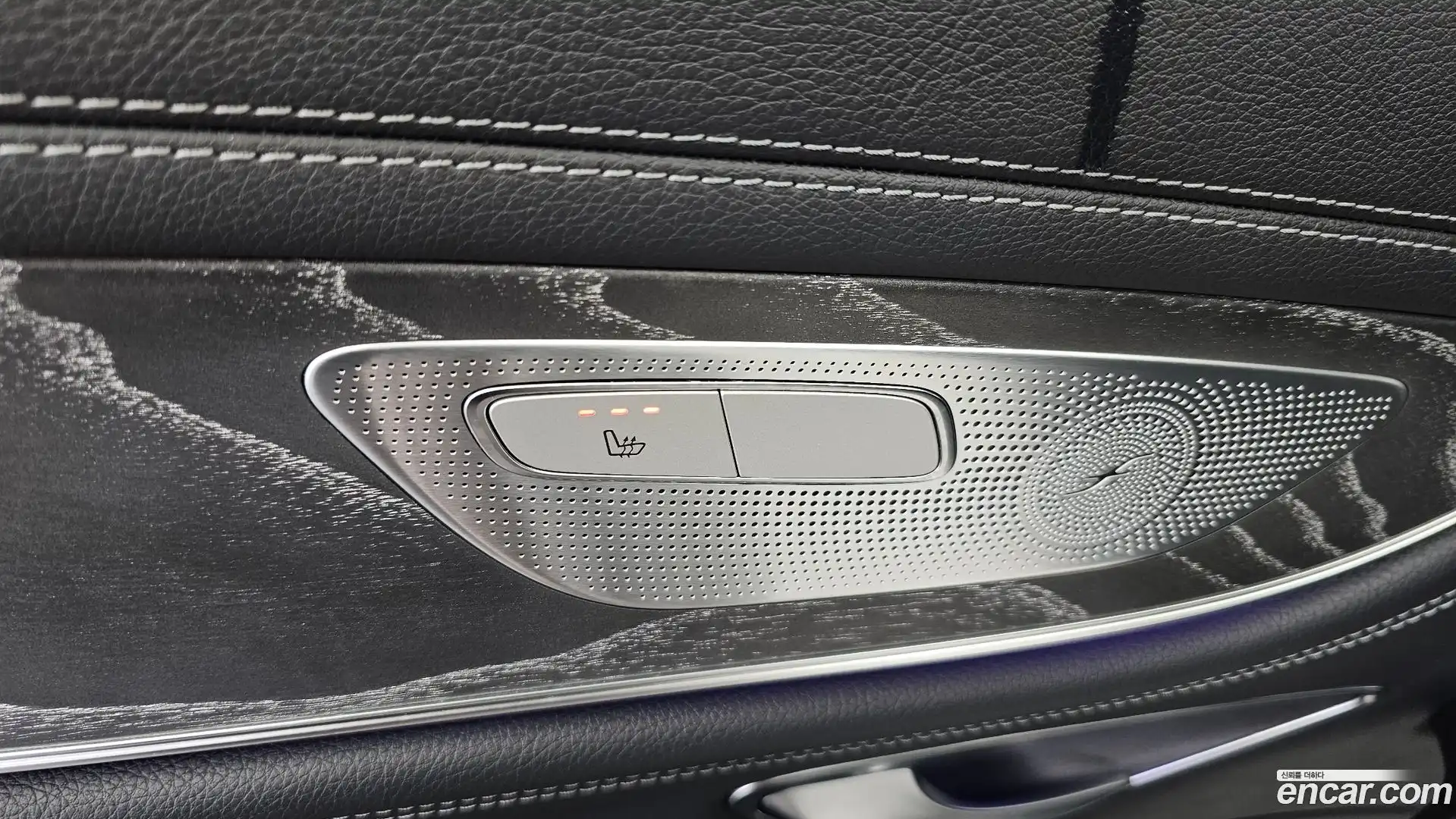 CLS-Class Mercedes-Benz 2021.10-OPTION-043
