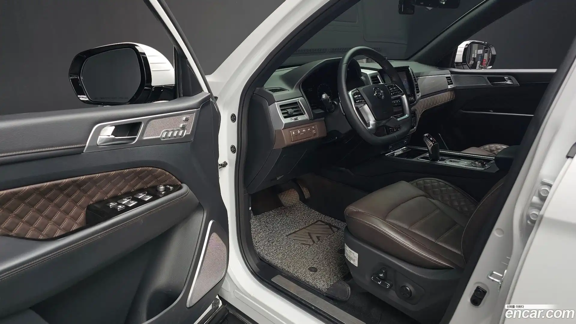 Rexton KG Mobility 2022.4-OPTION-015