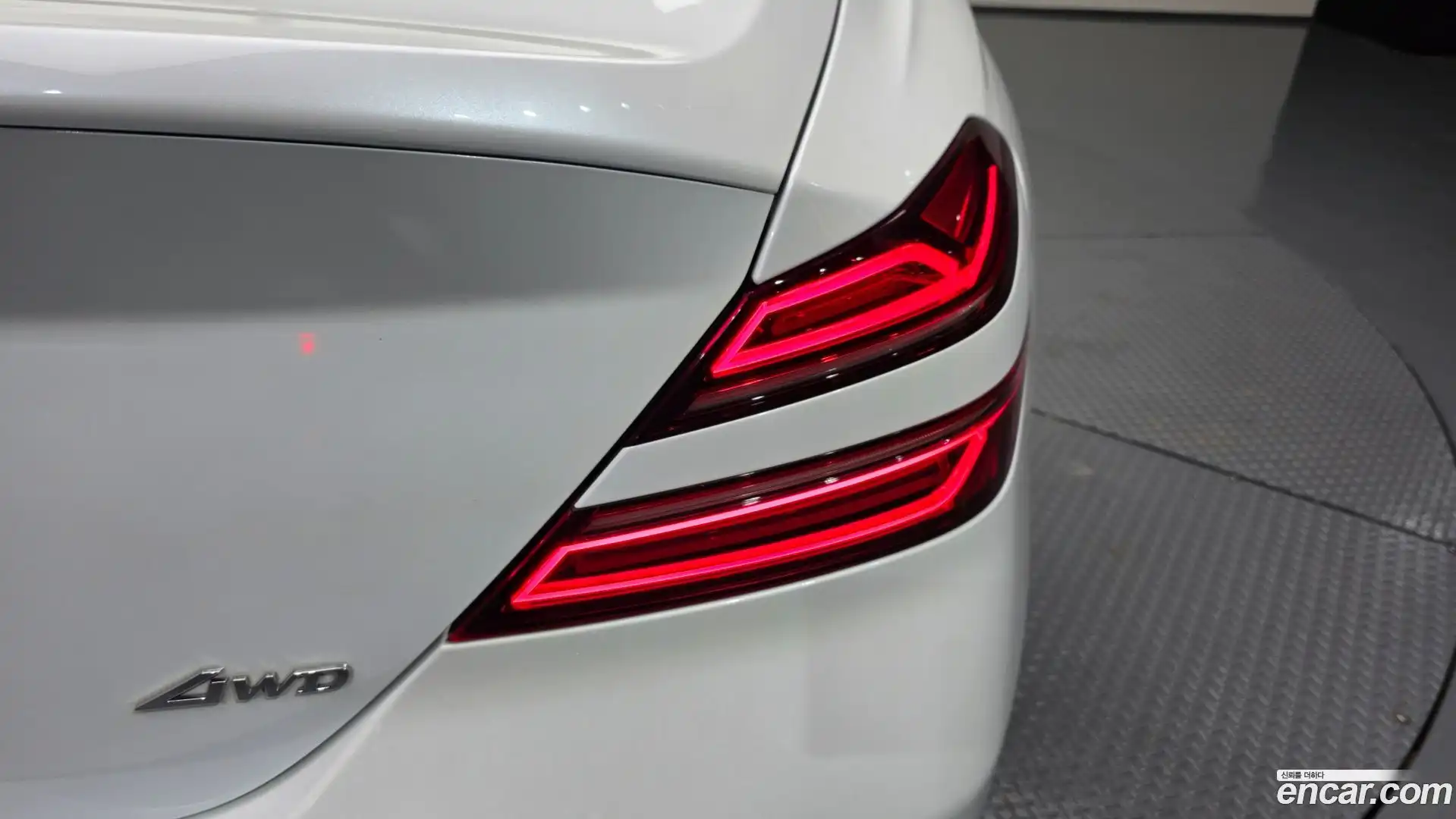 G70 Genesis 2022.5-OUTER-033