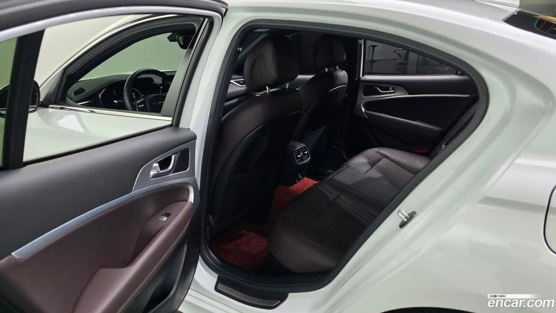 G70 Genesis 2022.5-INNER-036