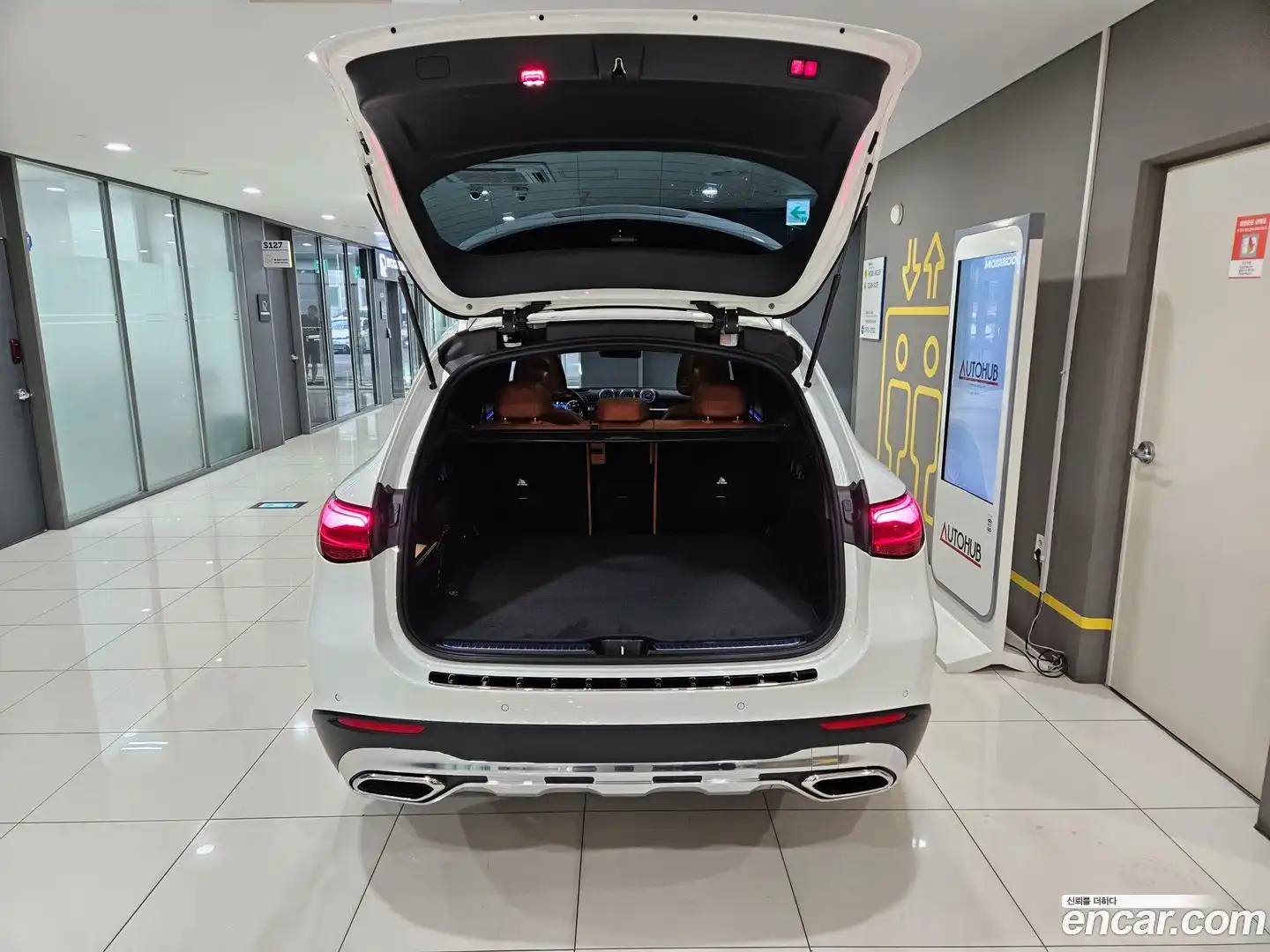 GLC-Class Mercedes-Benz 2023.7-OPTION-022