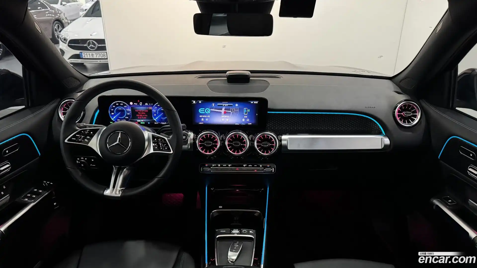 EQB Mercedes-Benz 2025.9-INNER-007