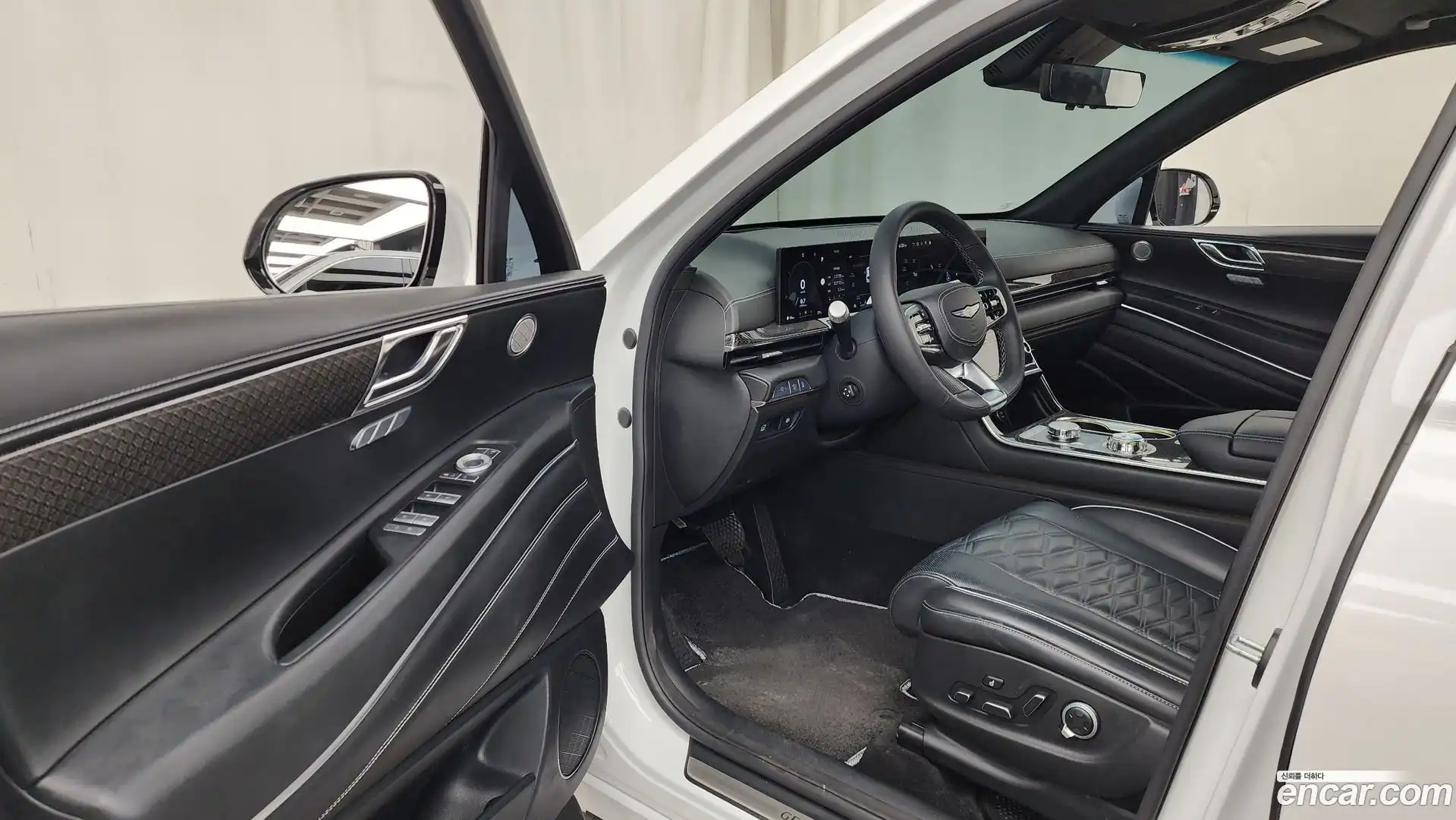 GV80 Genesis 2023.11-INNER-010
