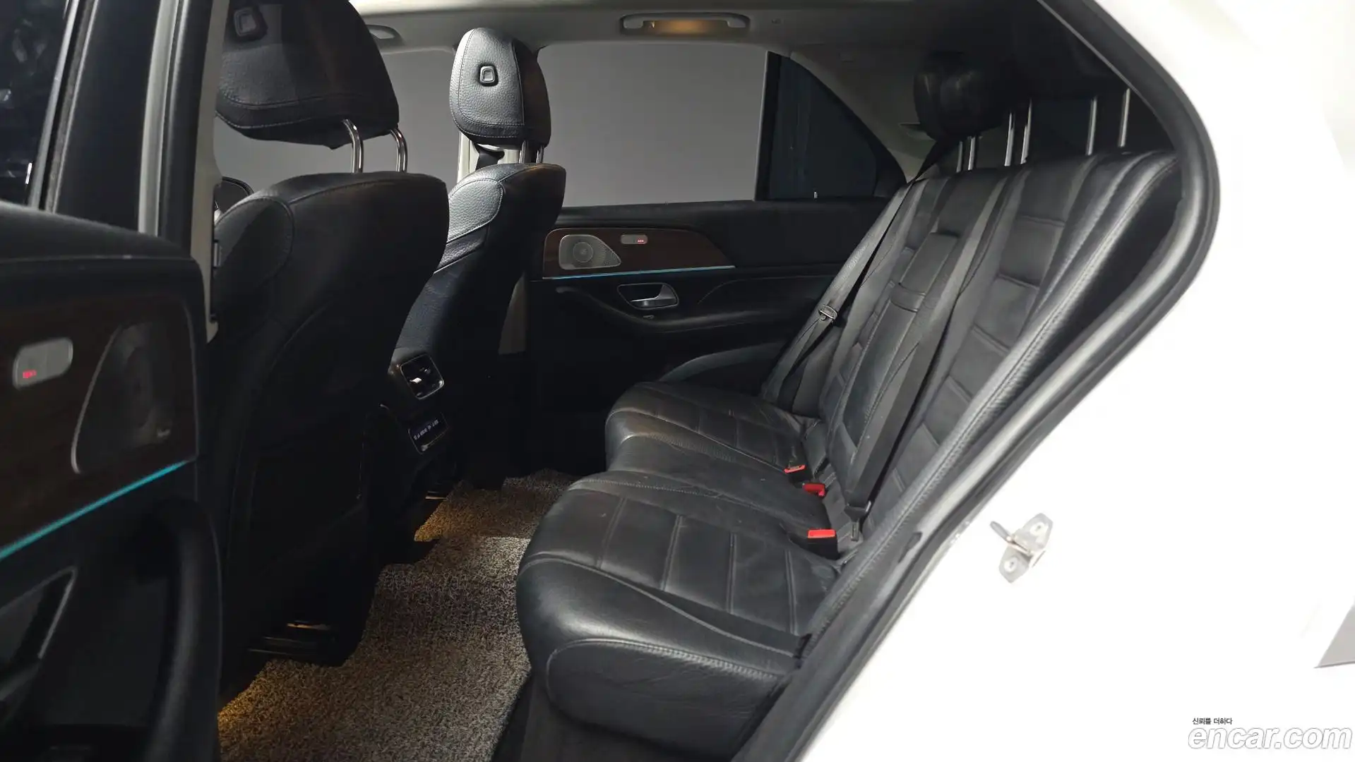 GLE-Class Mercedes-Benz 2021.3-OPTION-016
