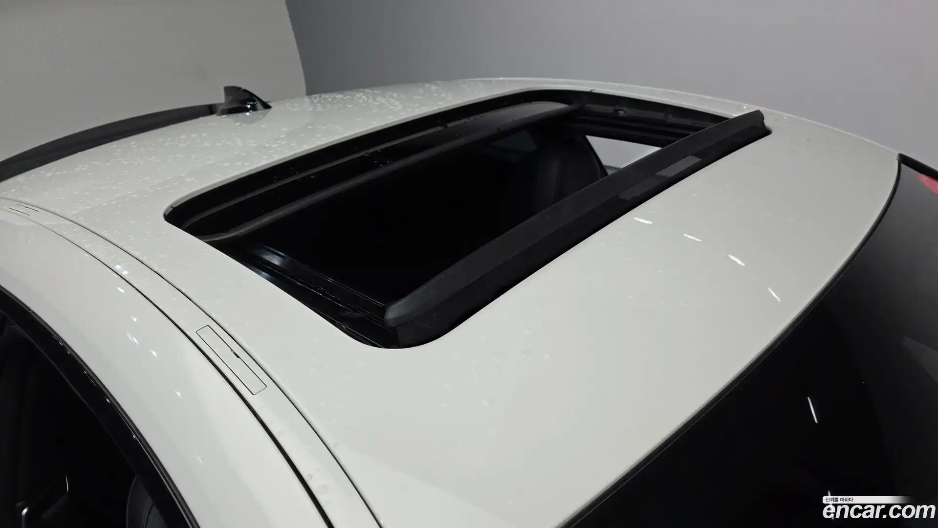4-Series BMW 2021.4-OPTION-023