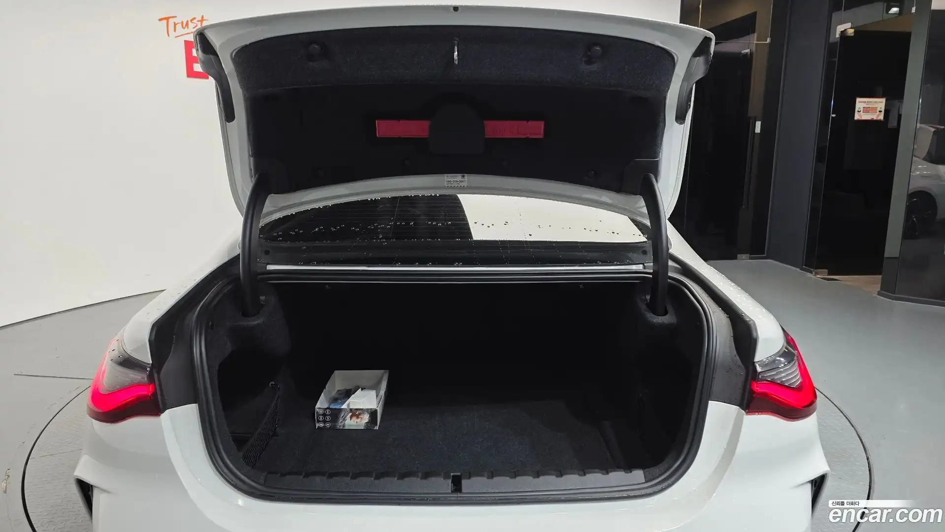 4-Series BMW 2021.4-OPTION-024