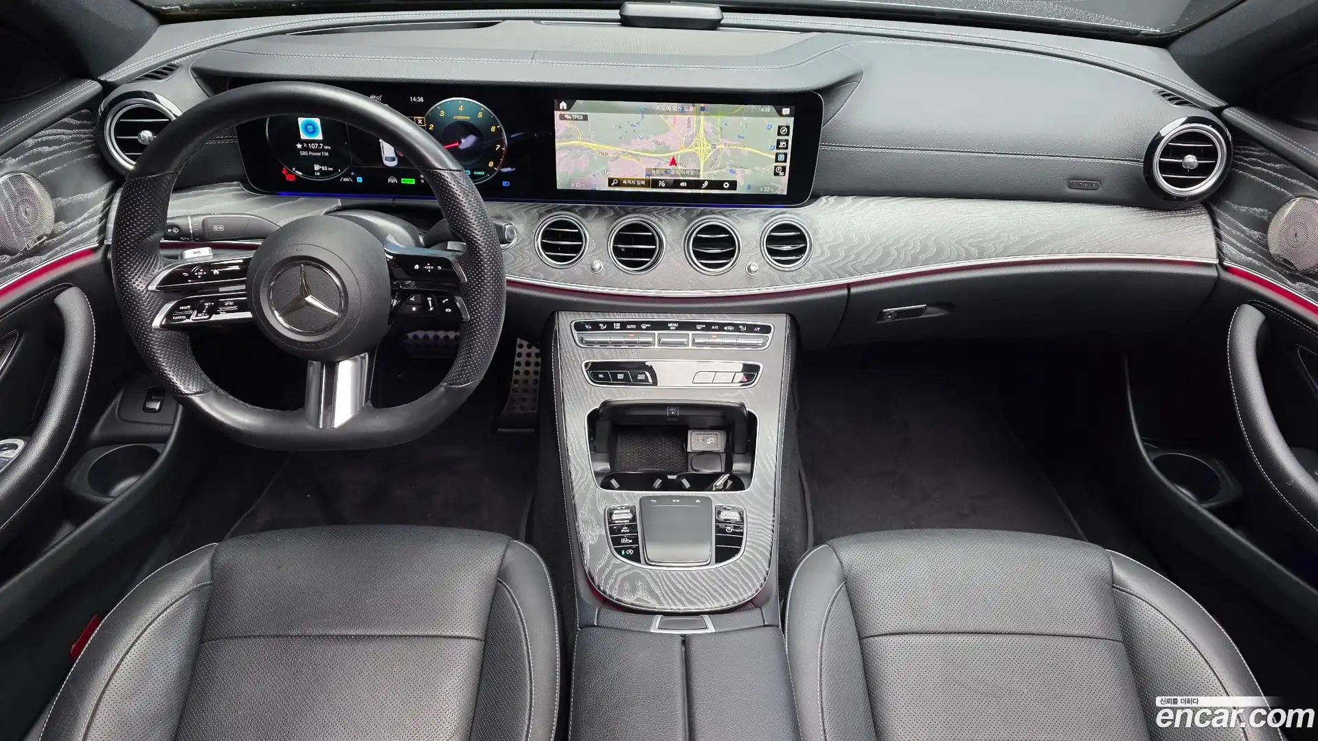 E-Class Mercedes-Benz 2022.3-INNER-007