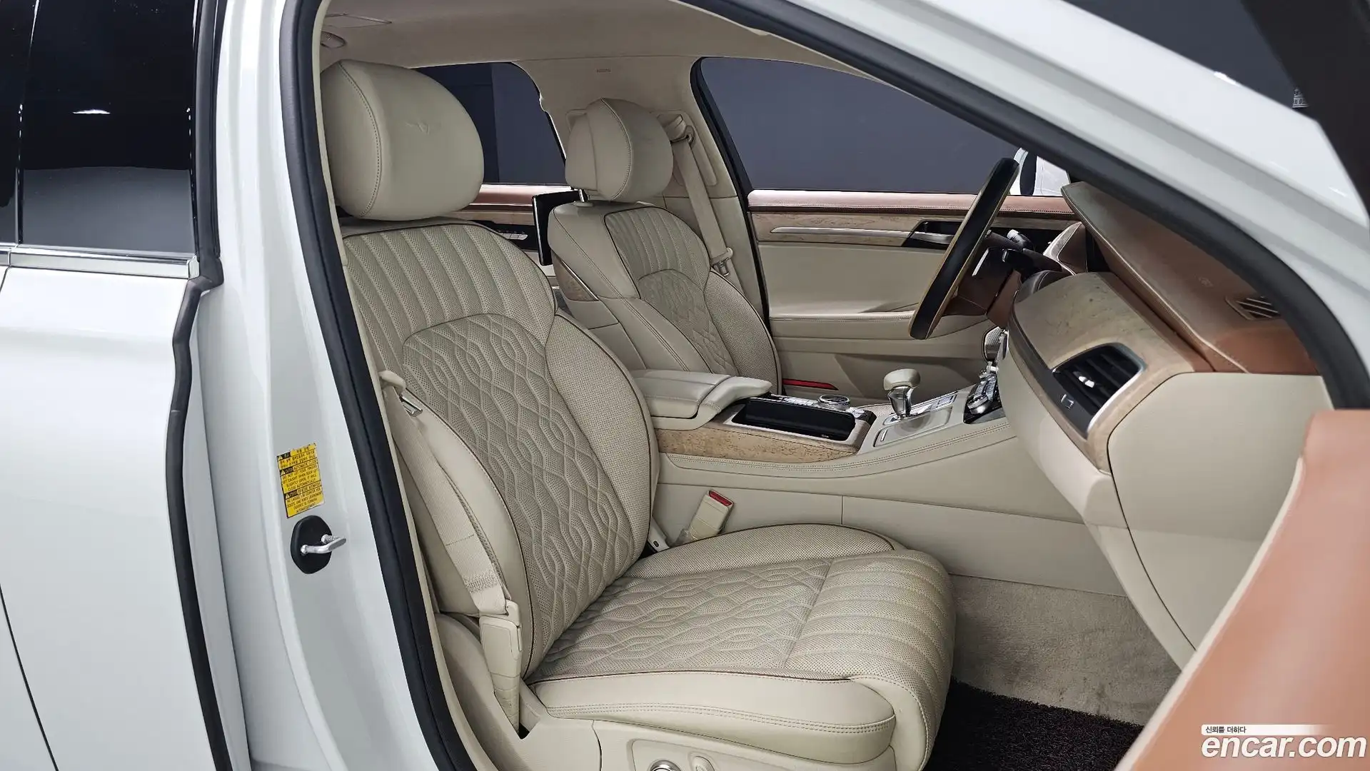 G90 Genesis 2019.2-OPTION-015