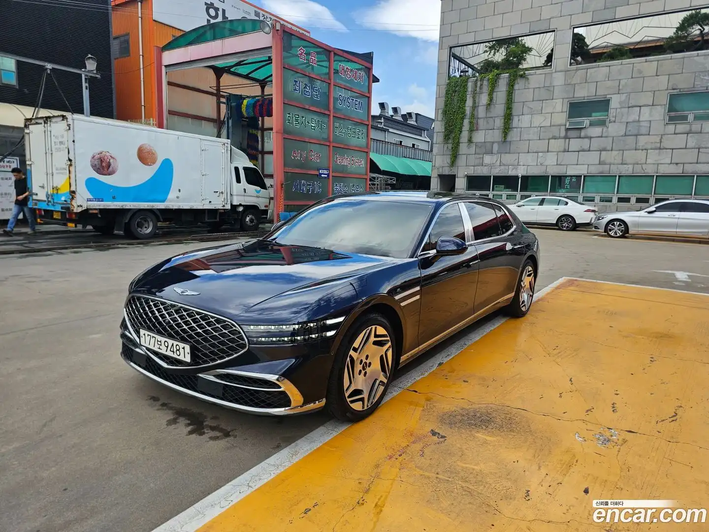 G90 Genesis 2022.11-OUTER-004