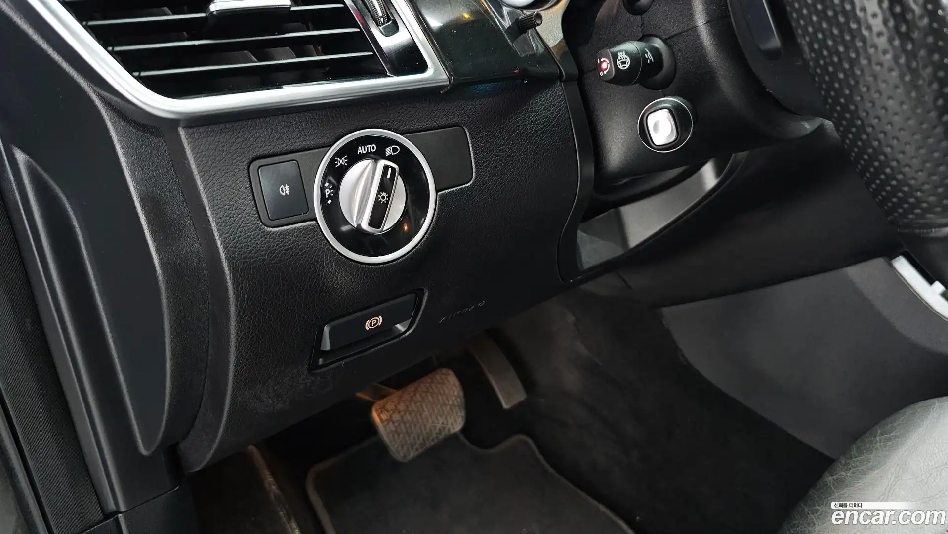 GLE-Class Mercedes-Benz 2017.10-OPTION-023