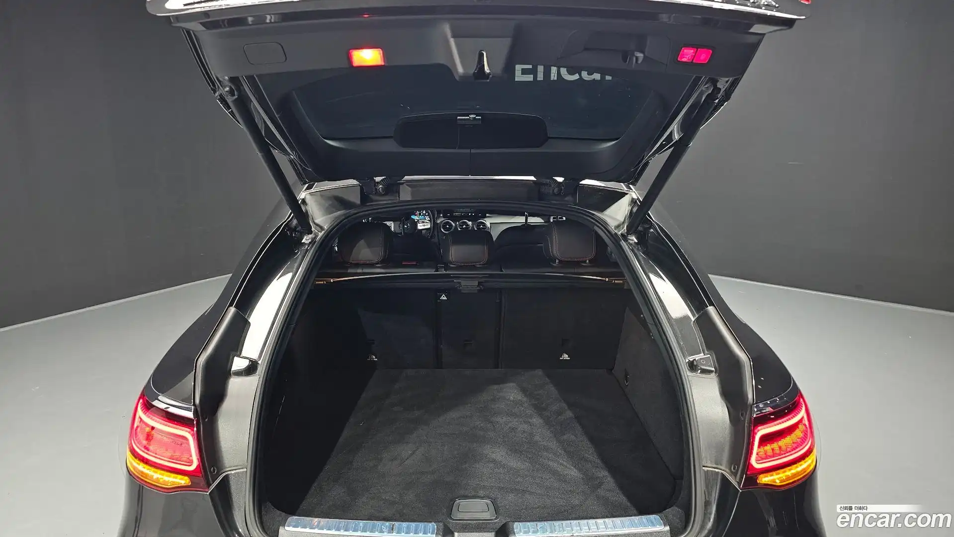 GLC-Class Mercedes-Benz 2021.6-OPTION-024