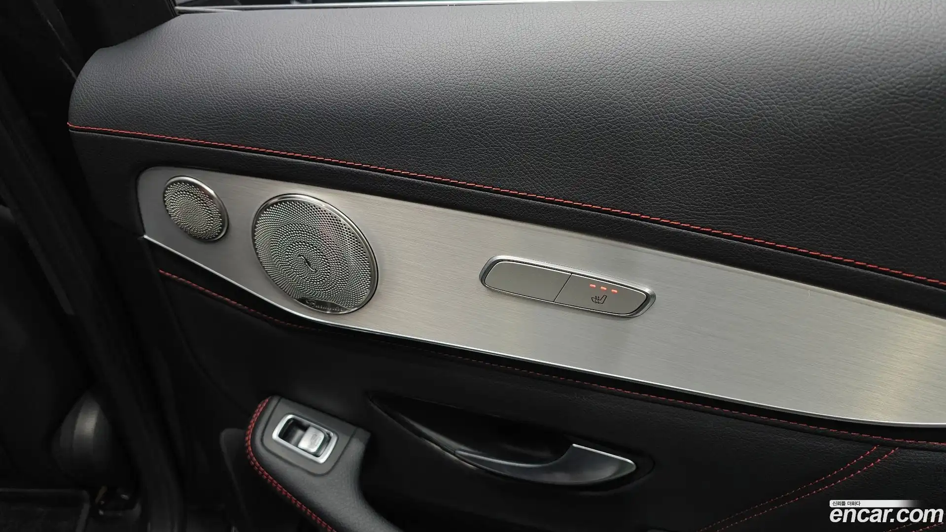 GLC-Class Mercedes-Benz 2021.6-OPTION-051