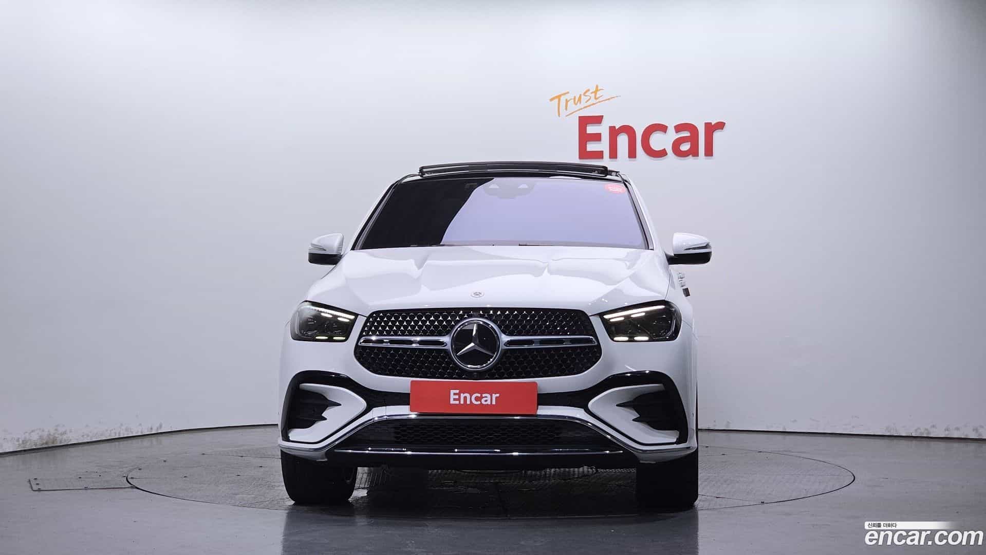 GLE-Class Mercedes-Benz 2023.7-OUTER-003