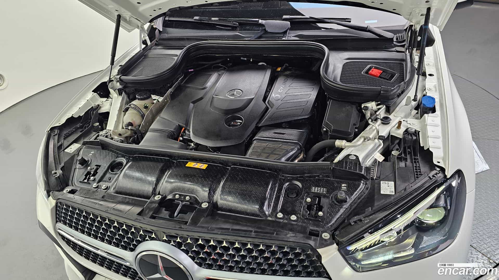 GLE-Class Mercedes-Benz 2023.7-OUTER-006