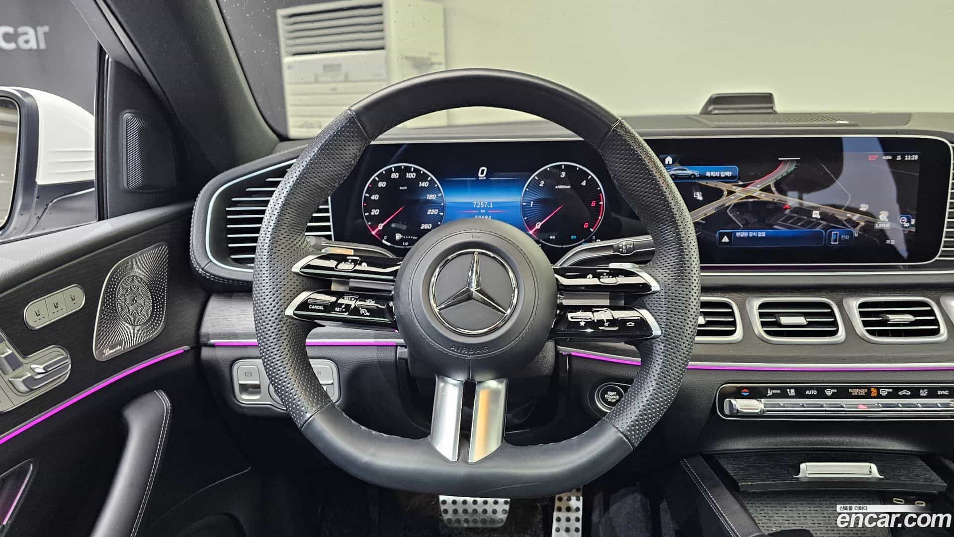 GLE-Class Mercedes-Benz 2023.7-OPTION-017