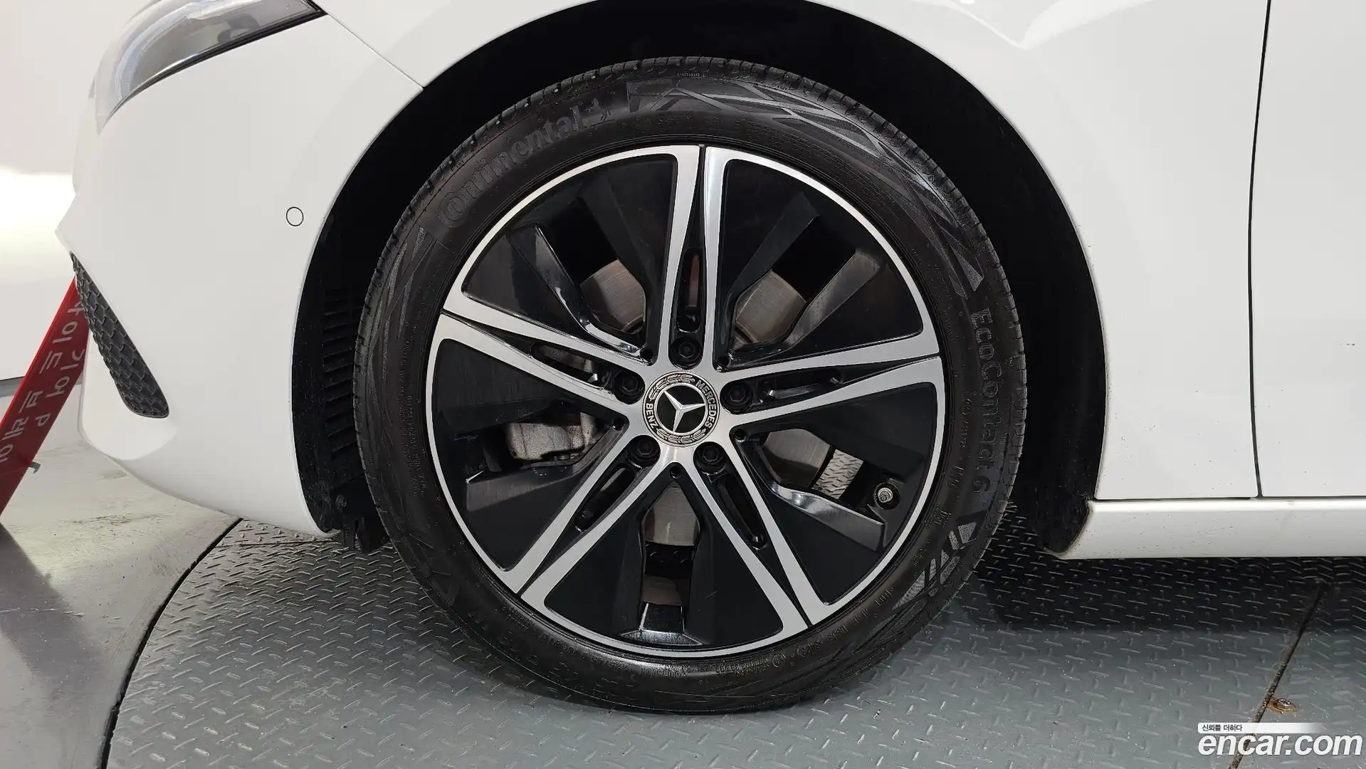A-Class Mercedes-Benz 2024.0-OUTER-005