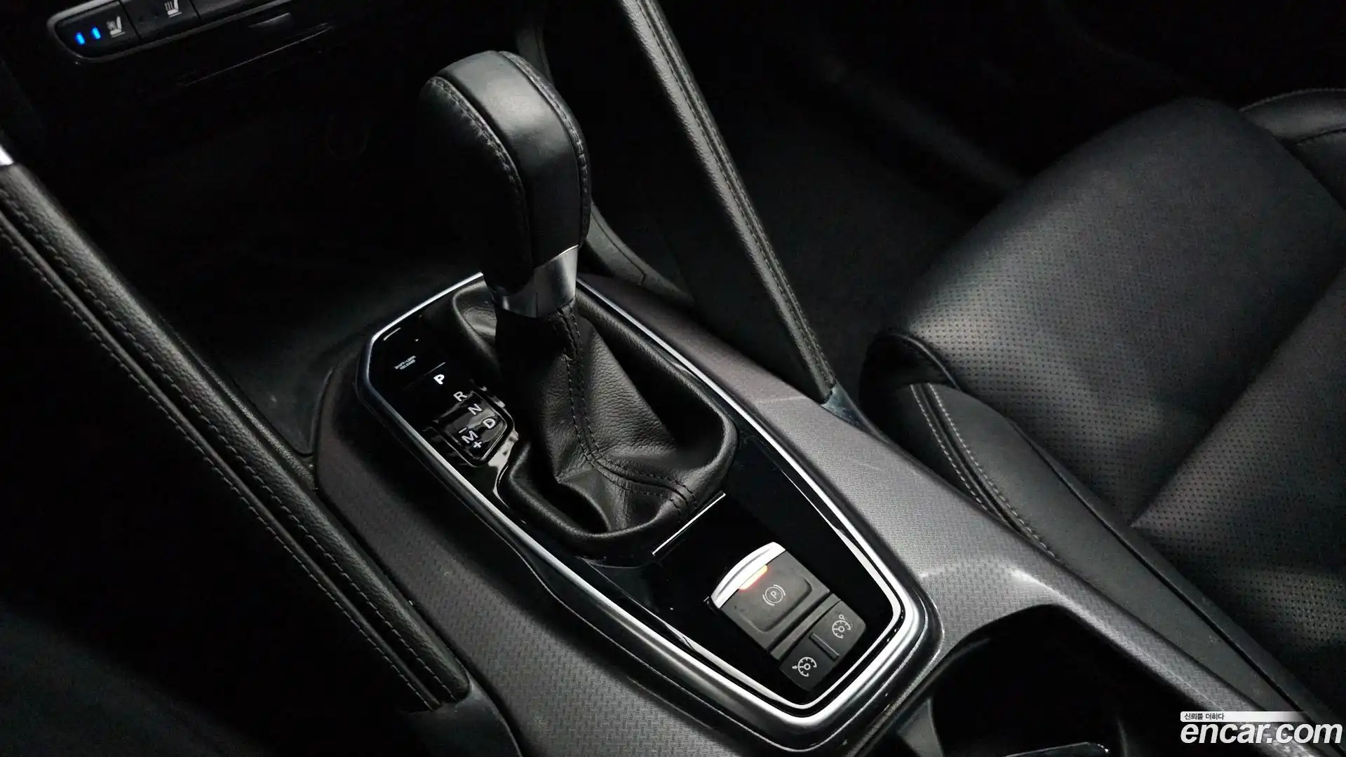 QM6 Renault Korea 2017.10-INNER-009