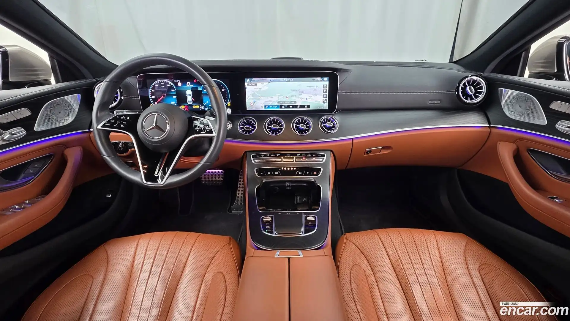 CLS-Class Mercedes-Benz 2022.7-INNER-007
