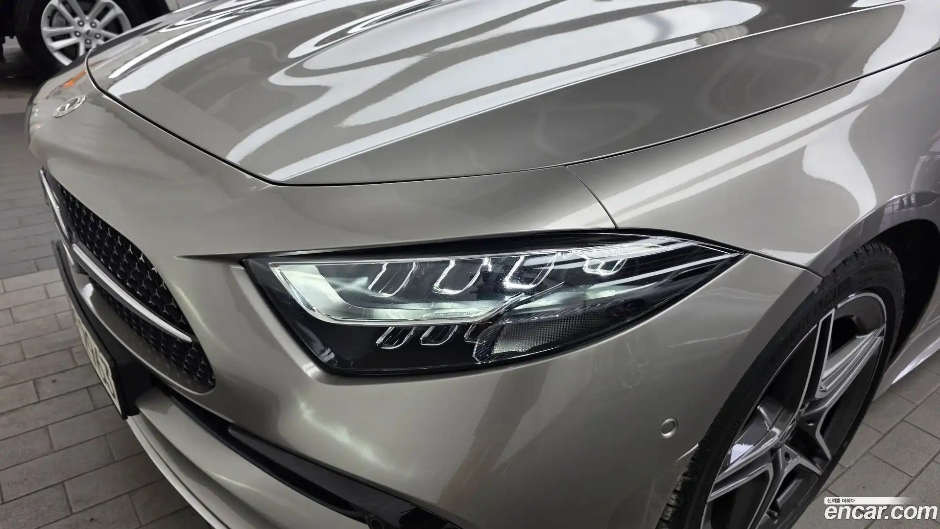 CLS-Class Mercedes-Benz 2022.7-OUTER-032