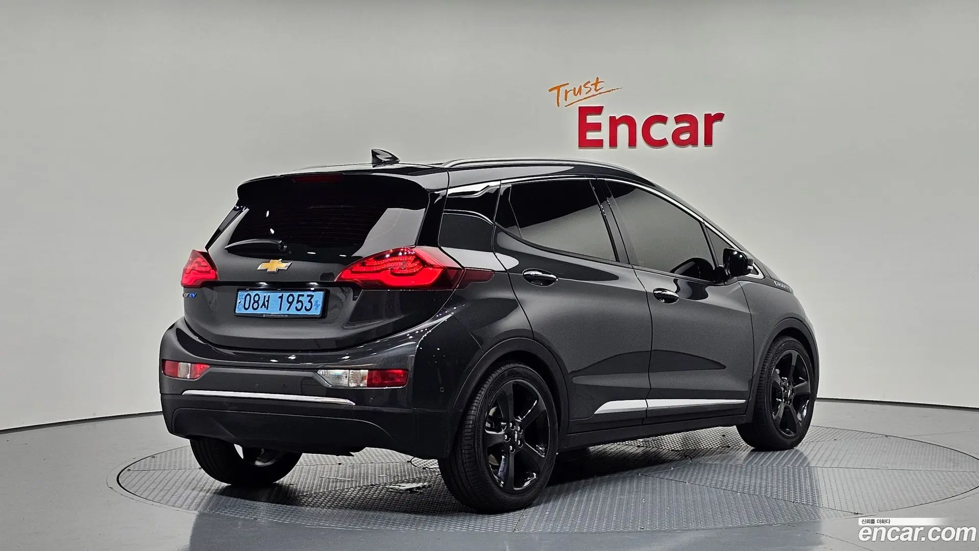 Main__Slider__Photo:Bolt EV Chevrolet 2019.3-1