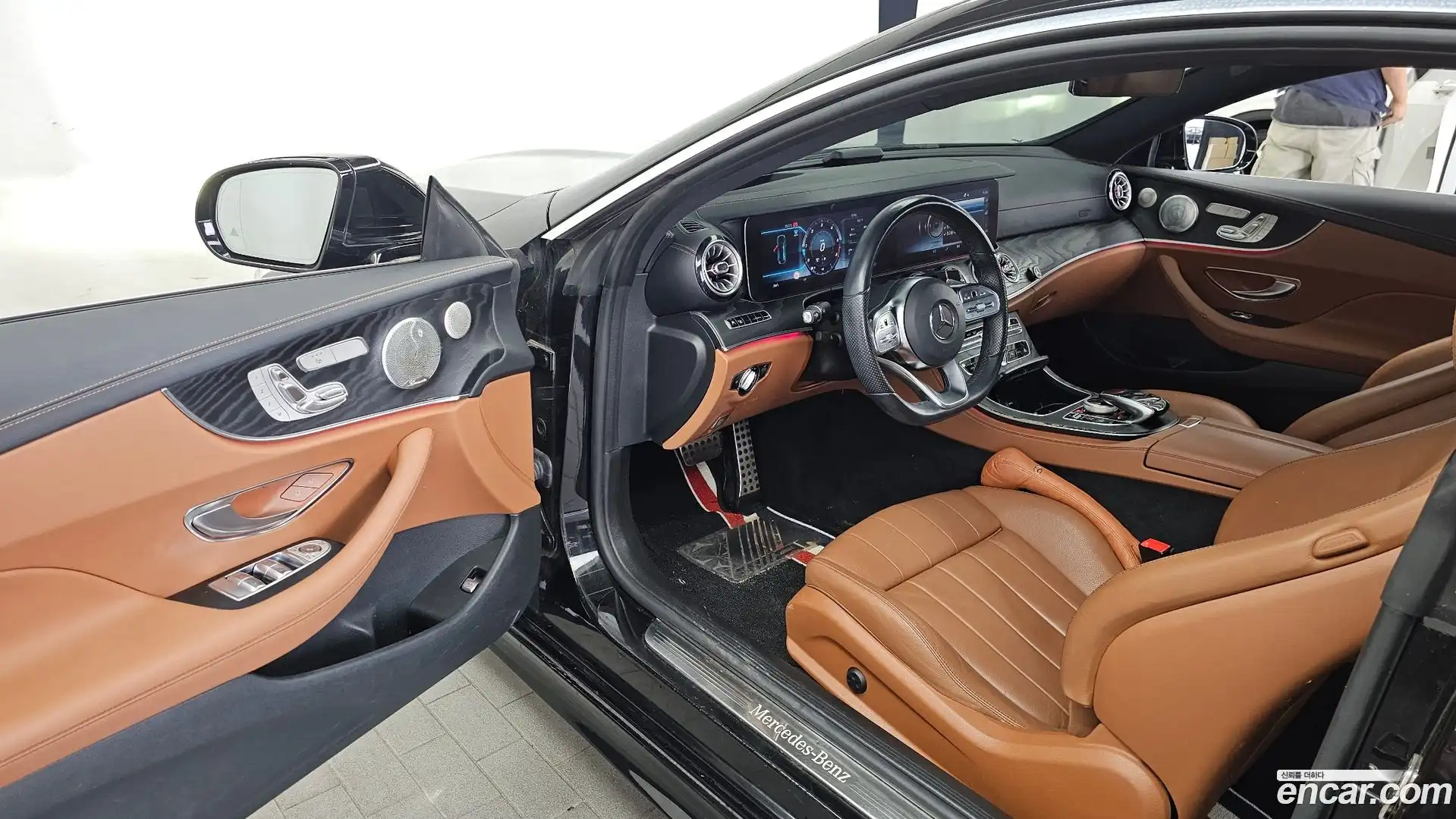 E-Class Mercedes-Benz 2020.5-INNER-010
