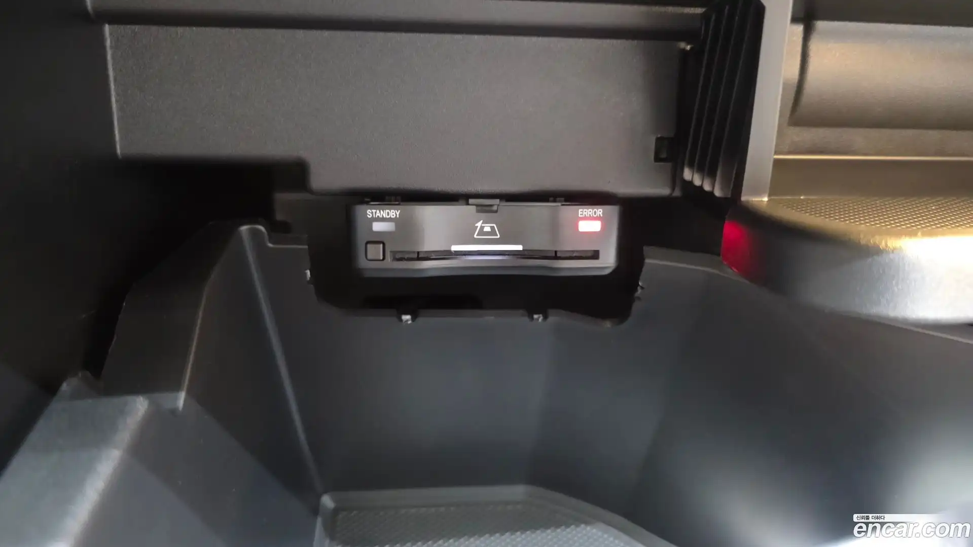 GLB-Class Mercedes-Benz 2025.4-OPTION-044