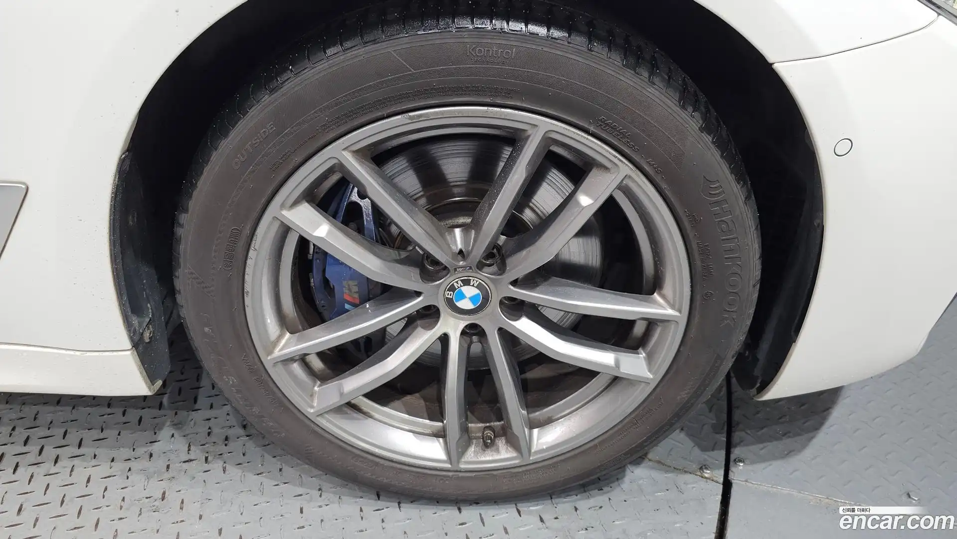 5-Series BMW 2017.11-OUTER-031