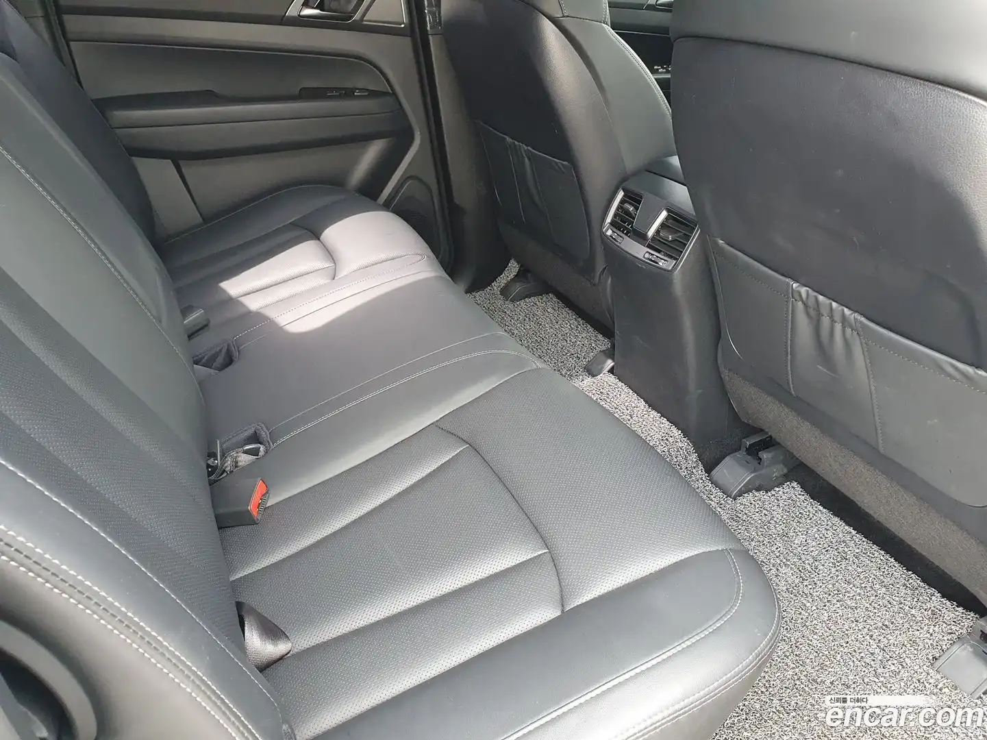 Rexton KG Mobility 2023.3-INNER-008