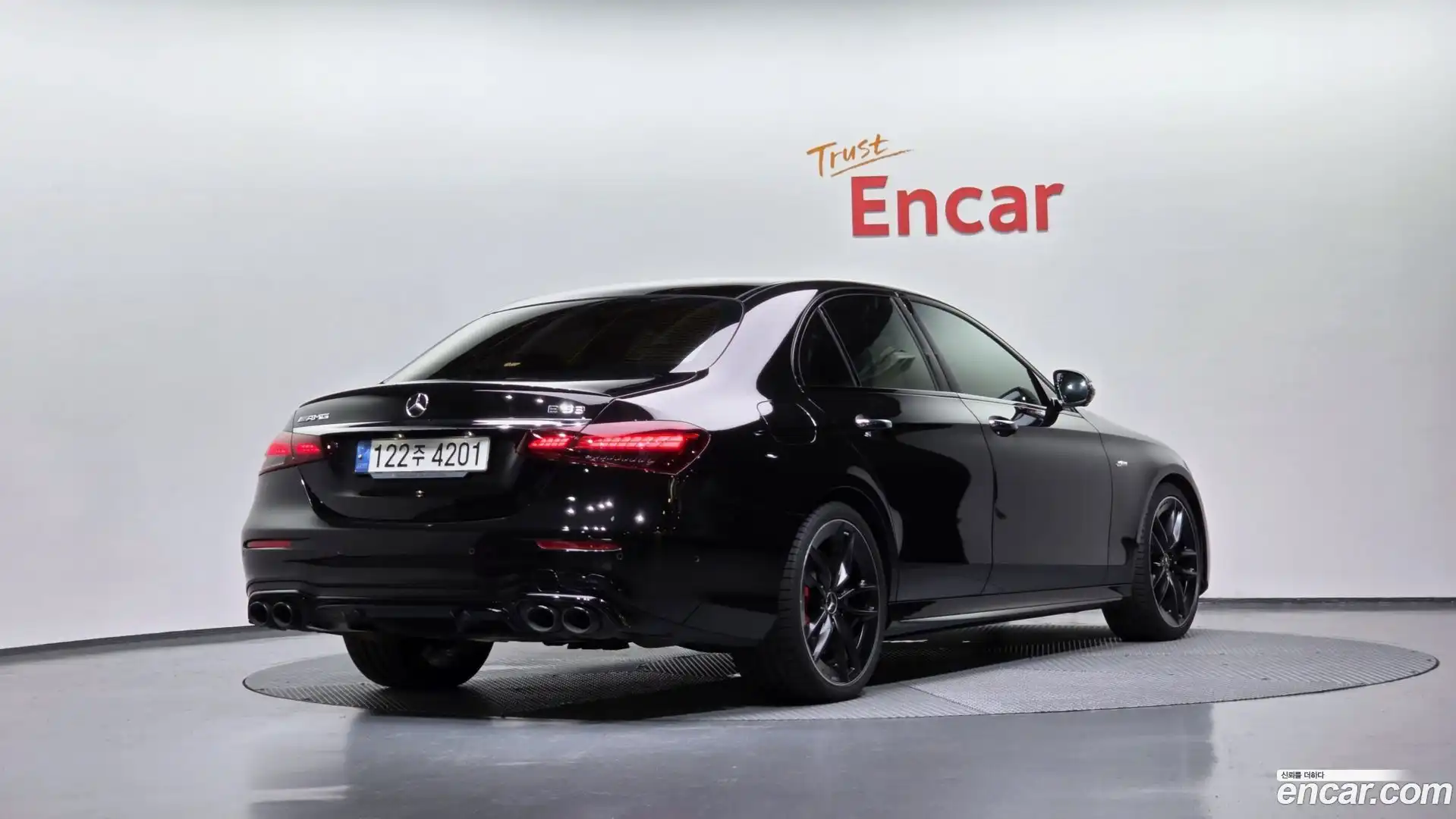 E-Class Mercedes-Benz 2022.10-OUTER-002