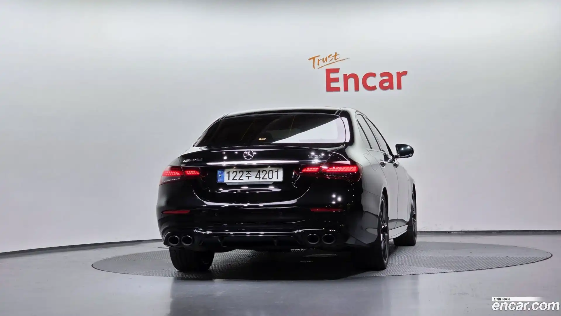 E-Class Mercedes-Benz 2022.10-OUTER-004