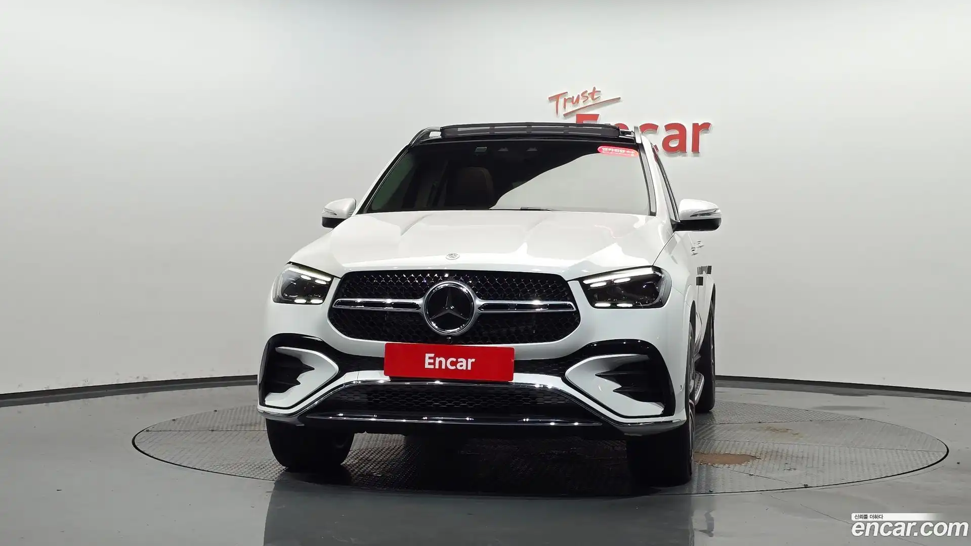GLE-Class Mercedes-Benz 2025.2-OUTER-003