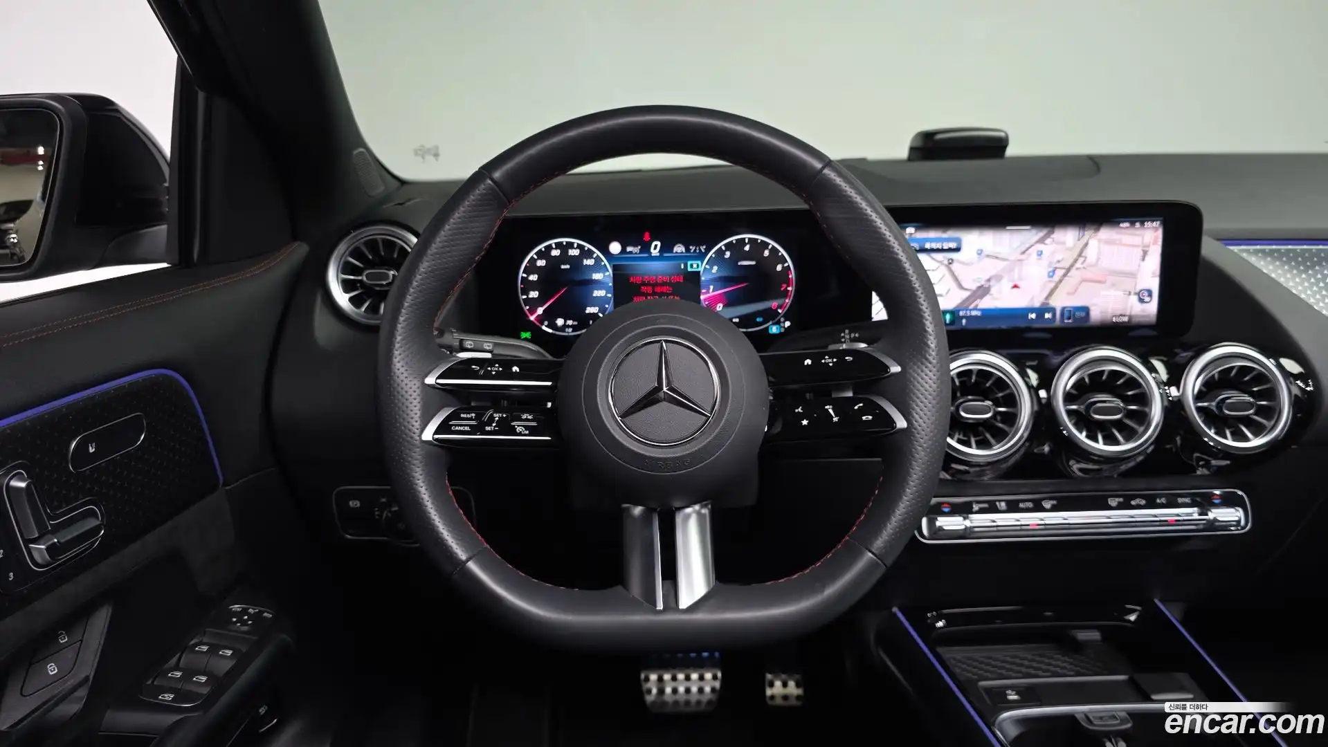 GLA-Class Mercedes-Benz 2025.4-OPTION-016
