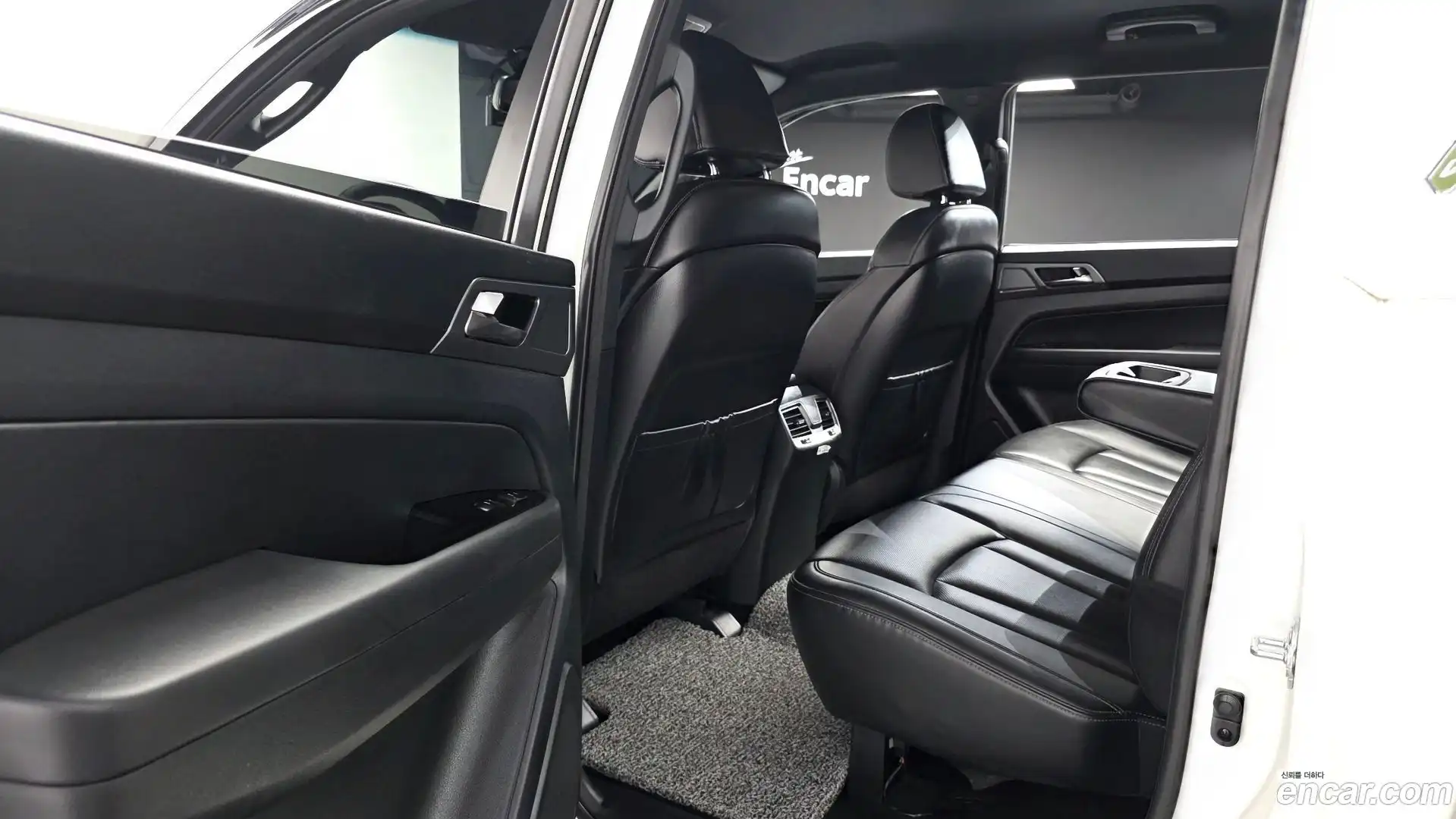 Rexton KG Mobility 2024.6-OPTION-015